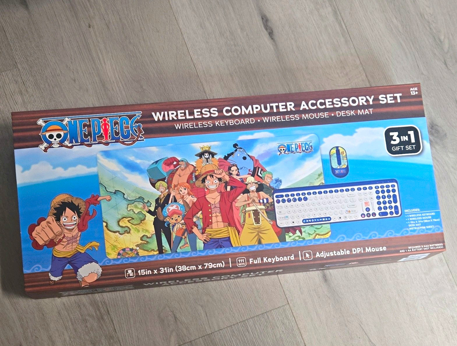 One Piece Wireless 3-in-1 Set Full Size Keyboard Mouse 15x31 Desk Mat