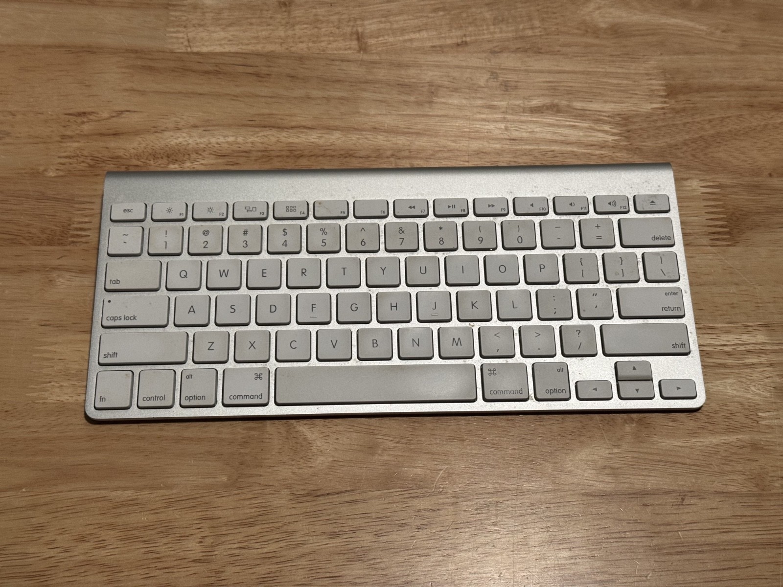 ⌨ Apple A1314 Wireless Bluetooth Keyboard Slim Aluminum Mac Used