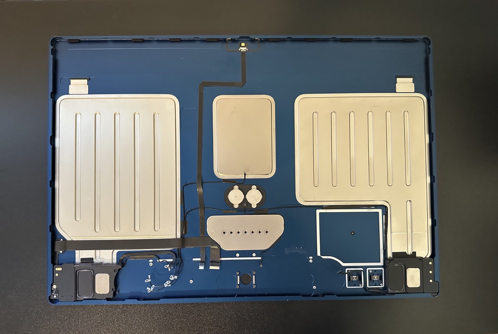 iMac 24-inch, 2021 OEM 4-Port Blue Full Enclosure / Chassis