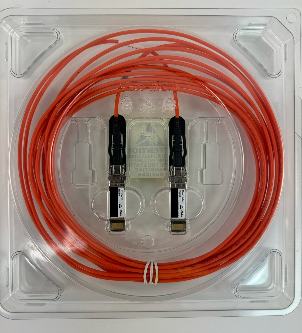 Brocade Compatible 7M SFP+ Active Optical Cable (57-1000273-01) - New