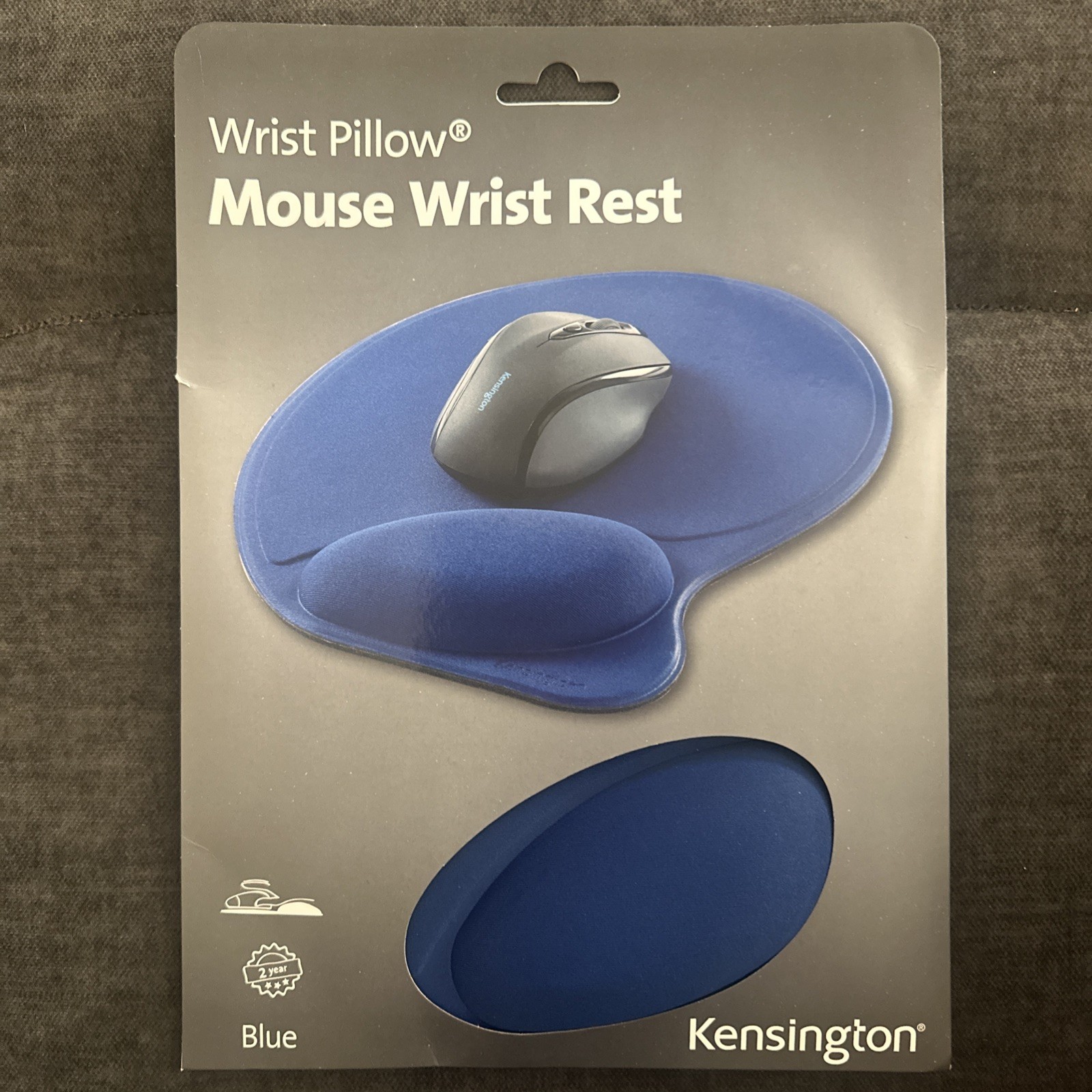 Kensington Wrist Pillow Mouse Pad with Wrist Rest in Blue (L57803US)
