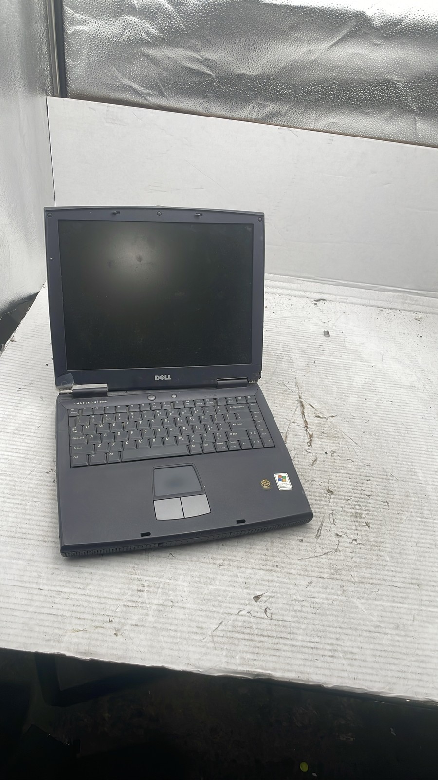 Dell Inspiron 2650 PP04L 1.6GHz Intel Pentium Vintage Laptop No HDD