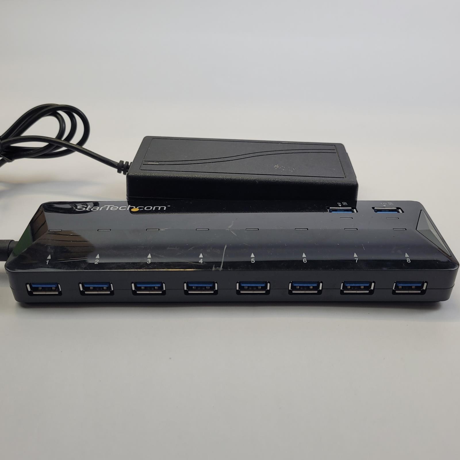 StarTech ST103008U2C 10-Port USB 3.0 Hub | Grade B