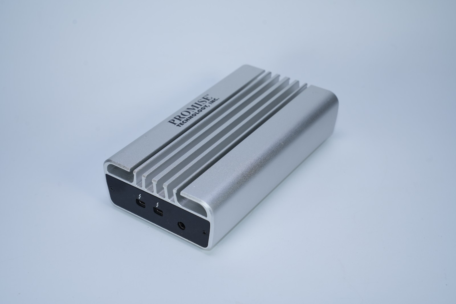 Promise Technology SanLink F1002 Fibre Channel to Thunderbolt Adapter