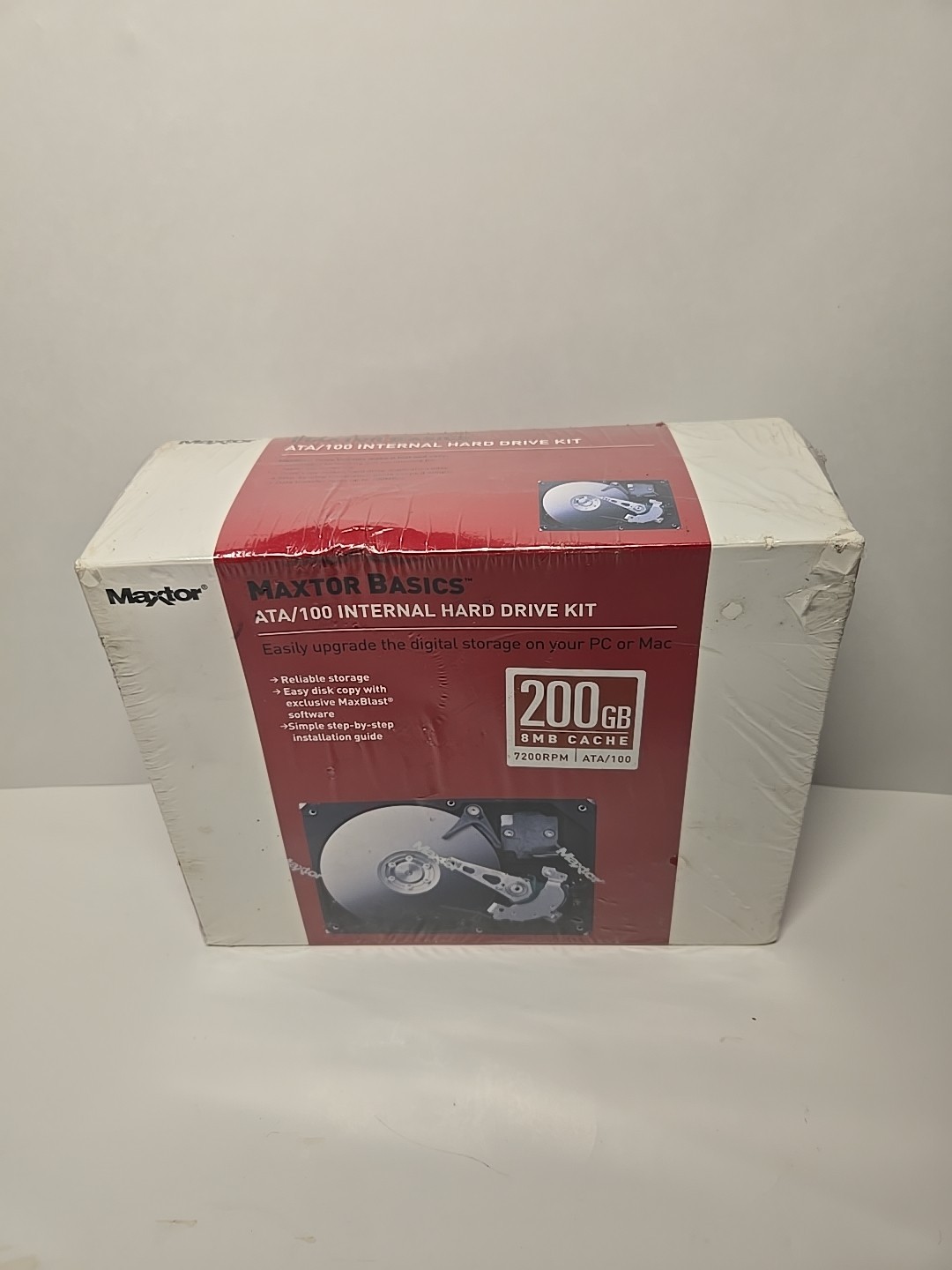 New Maxtor DiamondMax 200 GB Ultra ATA/100 Internal Hard Drive 