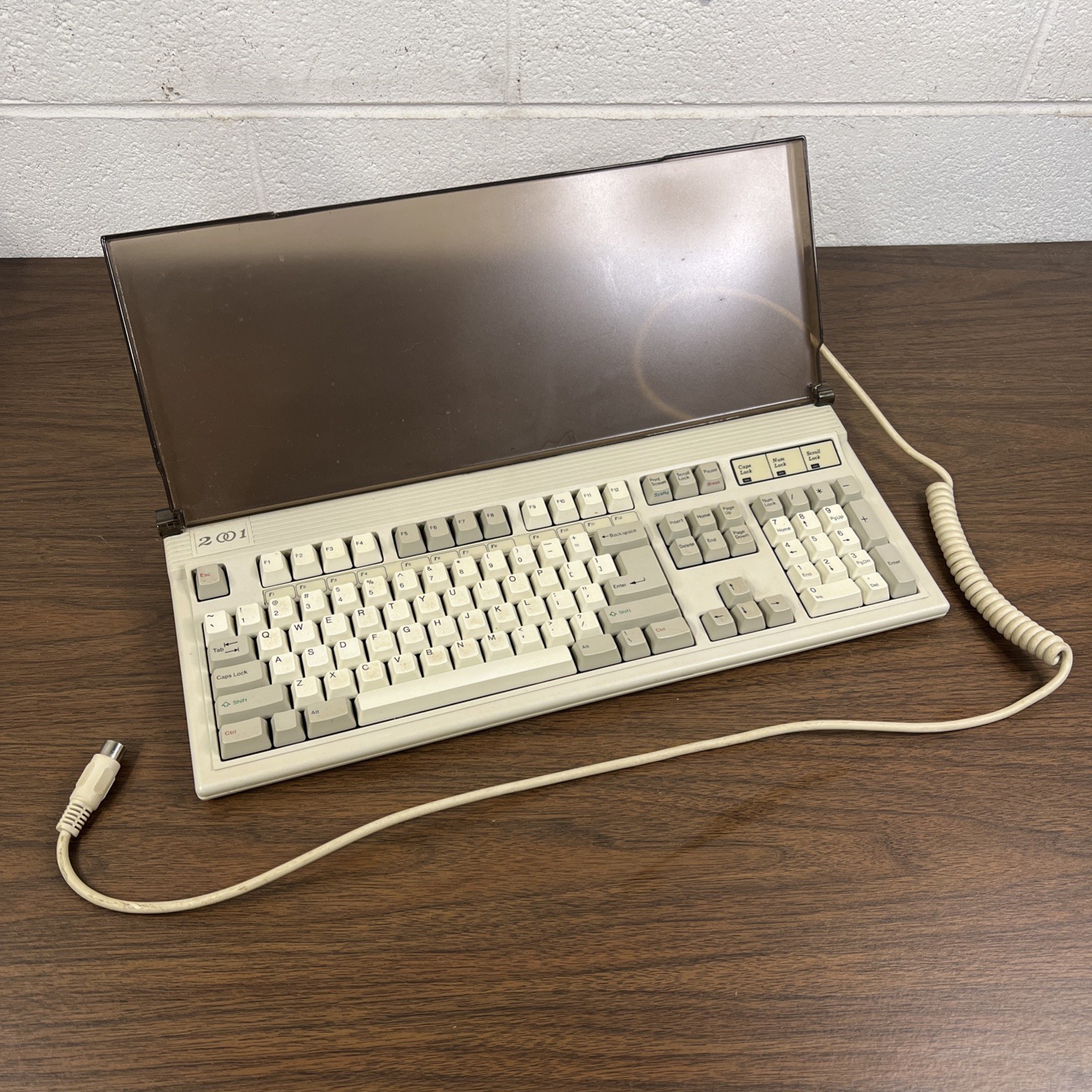 Vintage Focus FK-2001 Mechanical Keyboard AT DIN 5-Pin Clicky W/ Cover