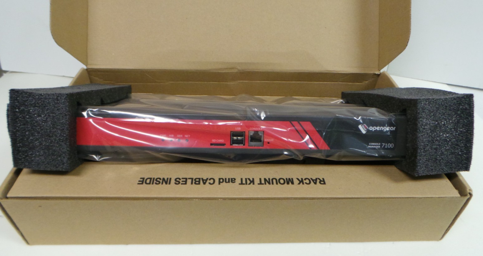 OPENGEAR CM7116 2-DAC 7100 CONSOLE MANAGER SERVER OPEN BOX