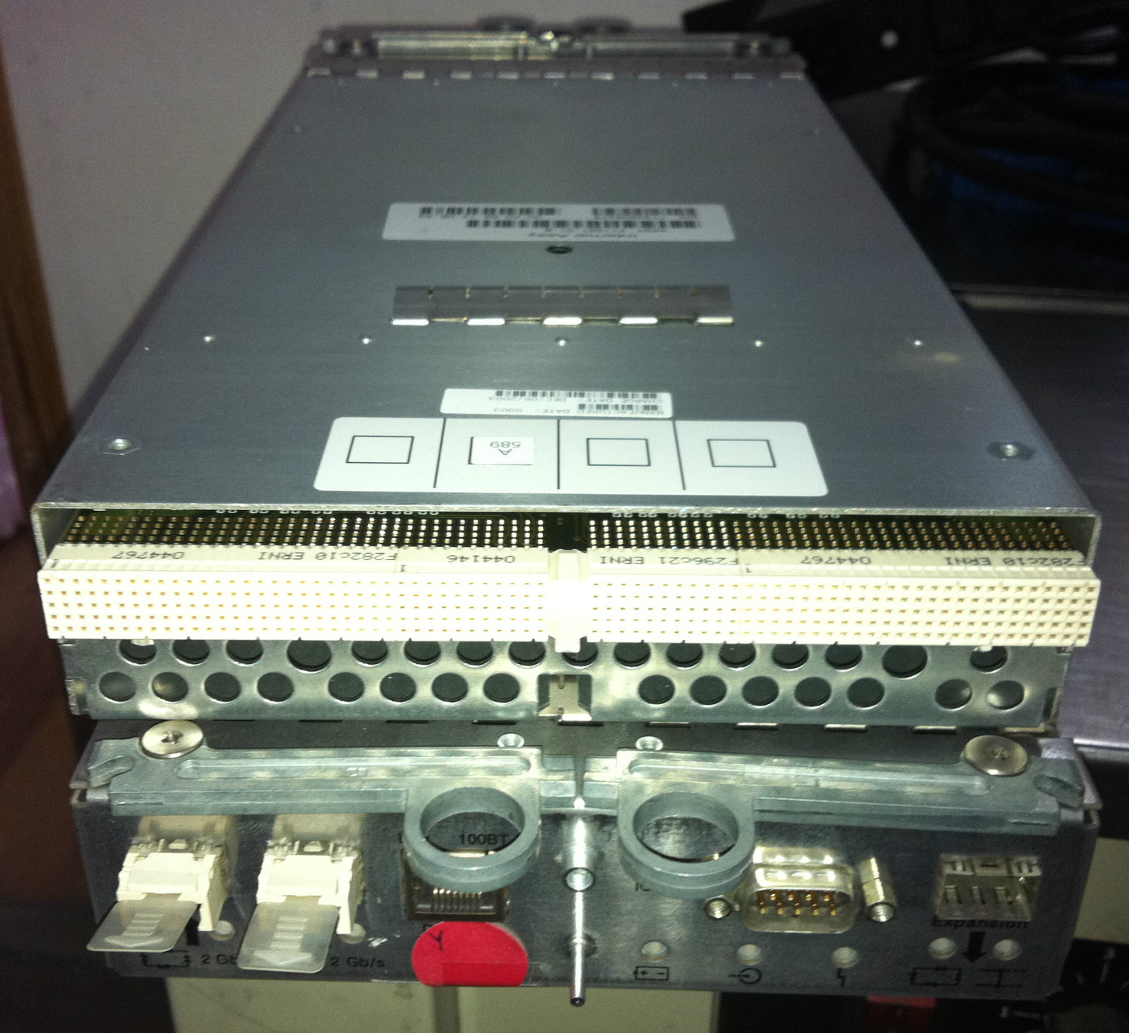 LSI LOGIC 2822 series Storage System P11591-10-B FC-SATA Controller w/2x GBICs