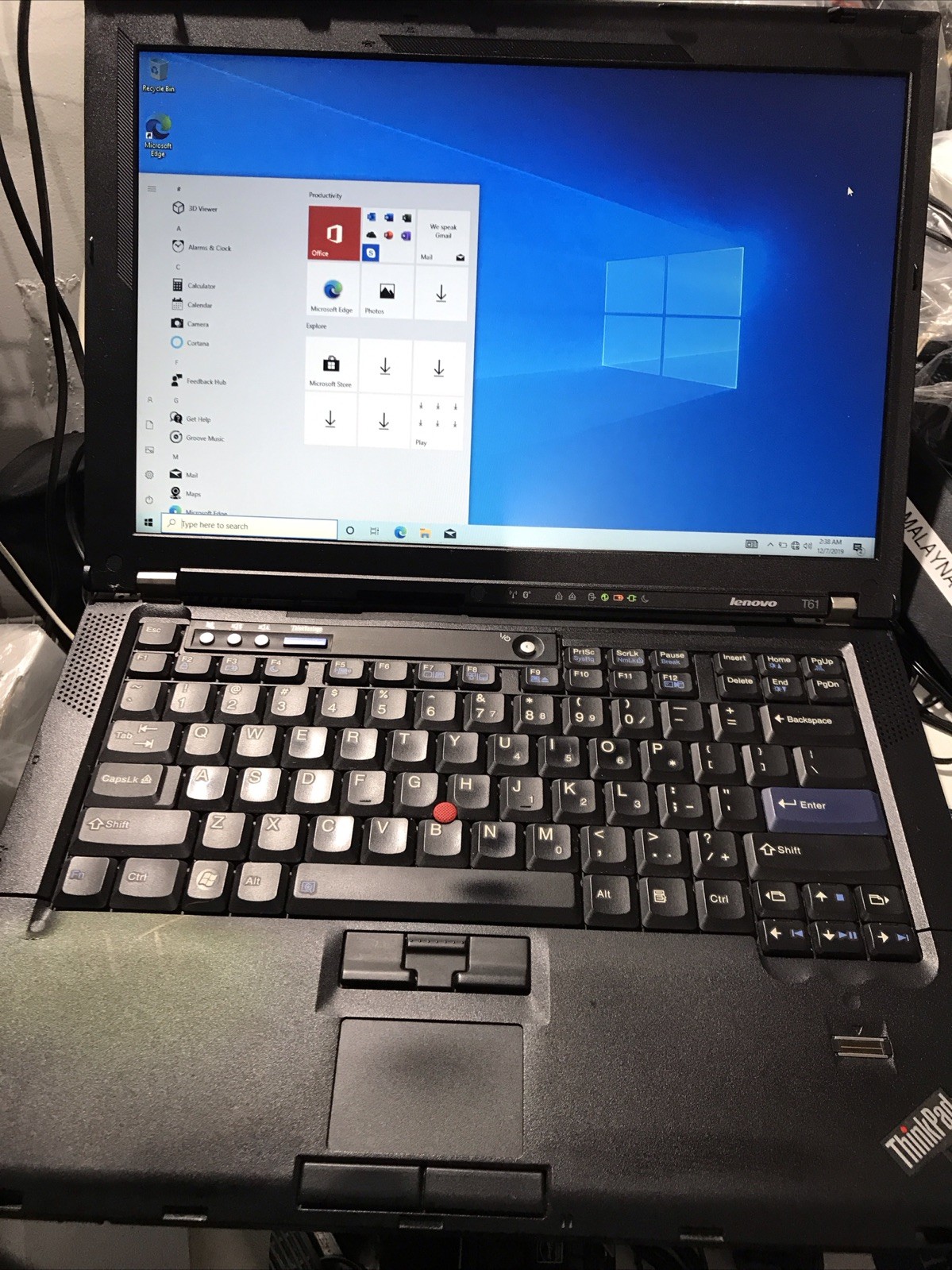 IBM Lenovo ThinkPad T61 14" LCD T7300 2.00GHz 2GB RAM 112GB HDD Windows 10 PRO