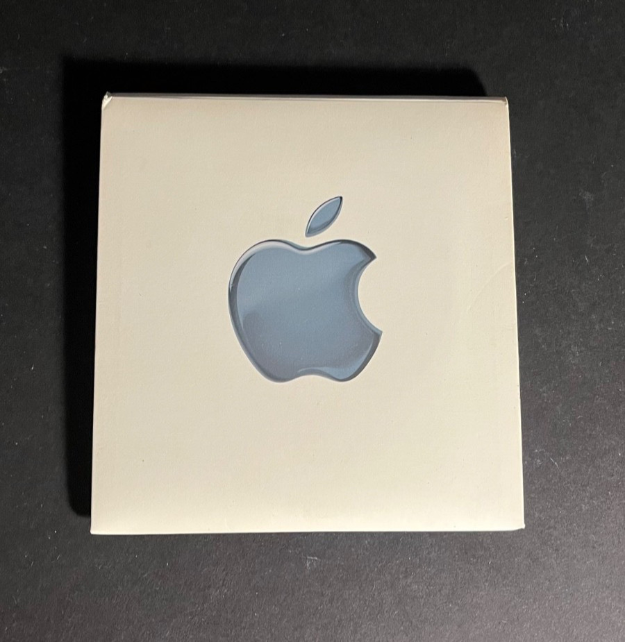 Vintage 2000 Apple Power Mac G4 Media CDs 600-8402 Disc Computer Disk Collectibl