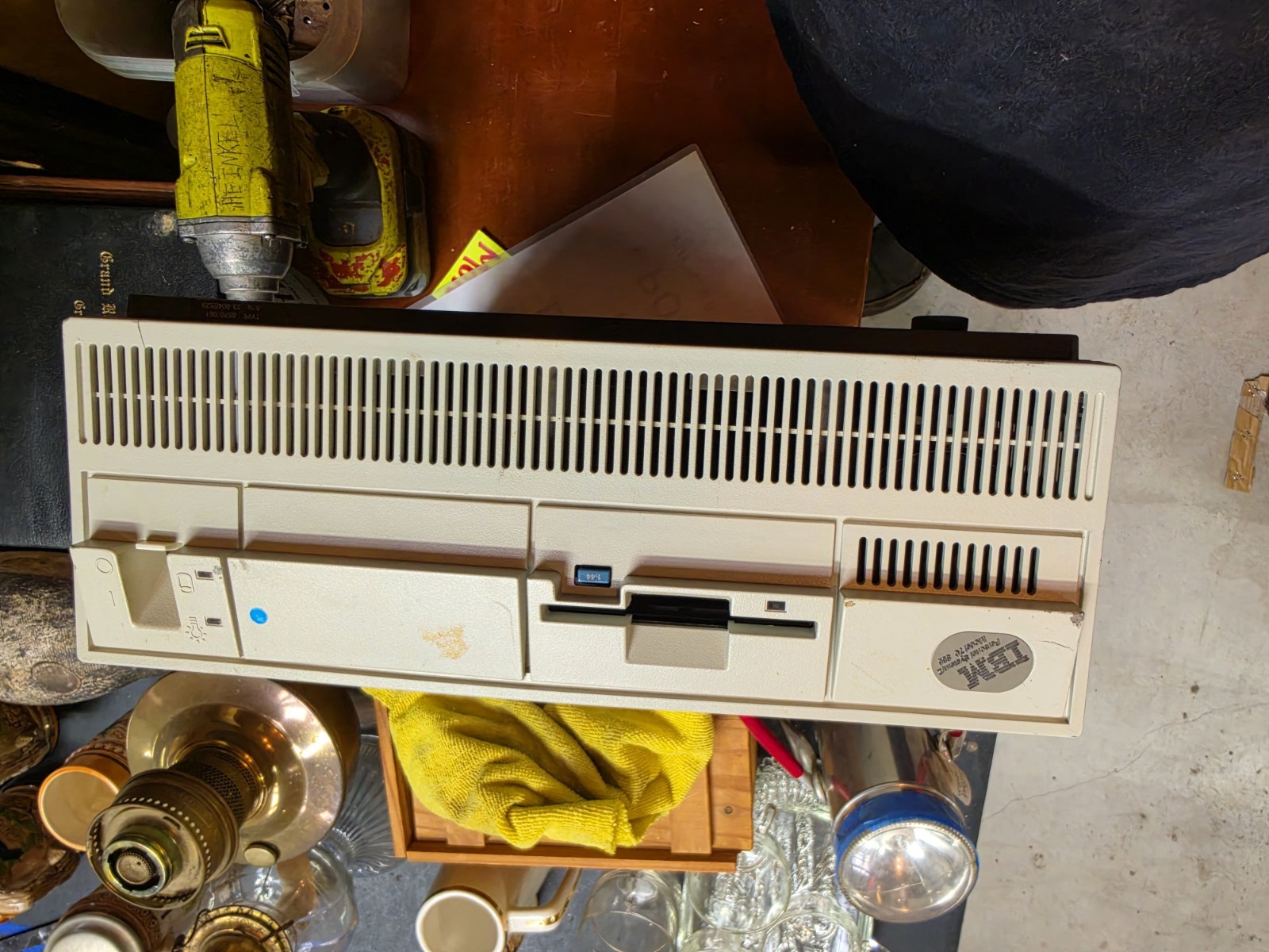 IBM Personal System/2 Model 70 Vintage Desktop Computer MPN 8580