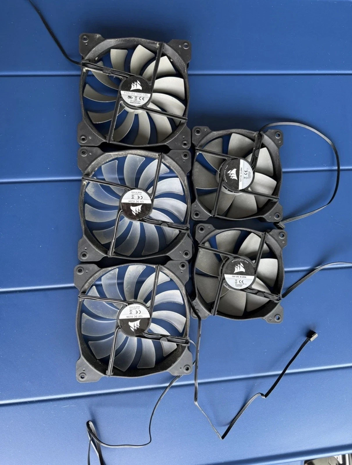 5 fans + Corsair 240mm CPU liquid cooler Cw-9060025-ww 