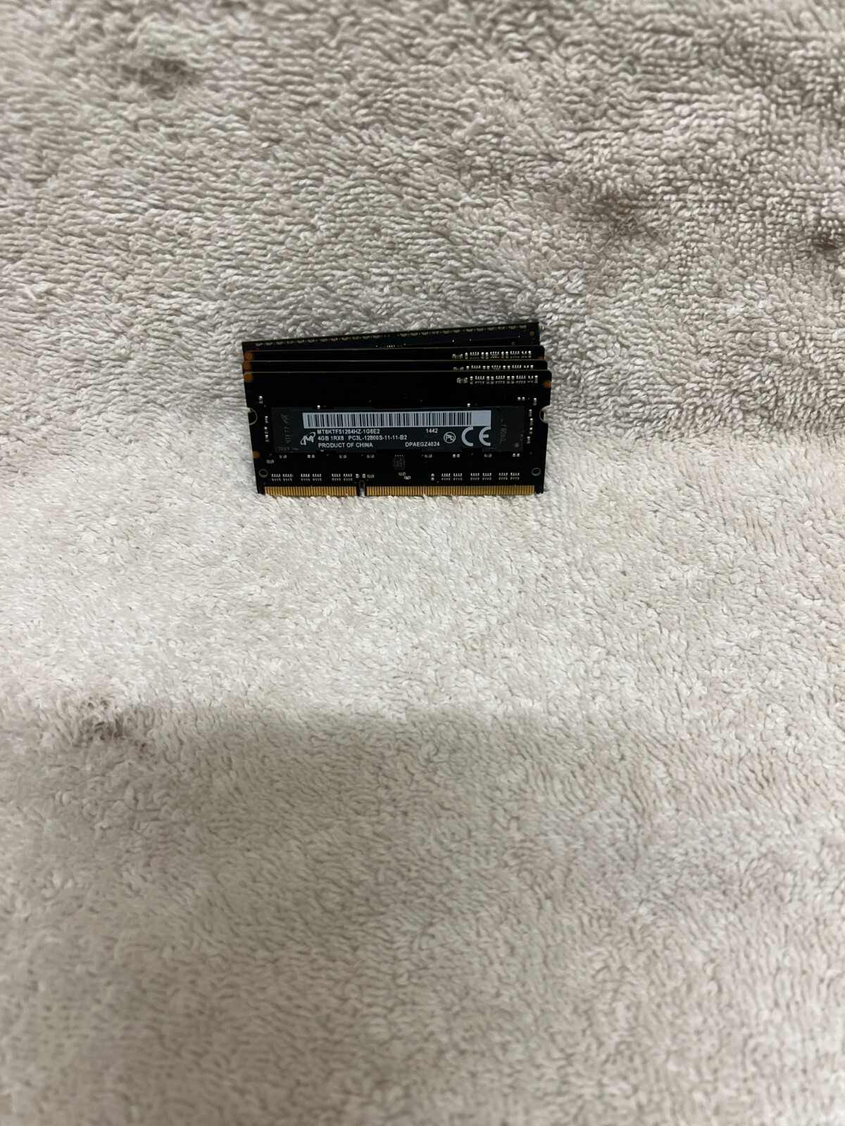 Lot of 3 Elpida 4GB PC3L-12800S & 1 4GB PC3-12800S Laptop RAM