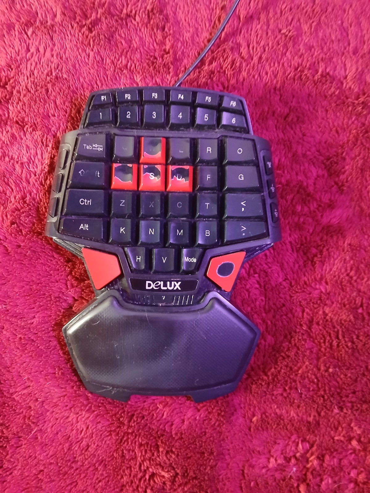 Delux T9 One-Handed GaminDelux T9 Keypad black/red ergonomic