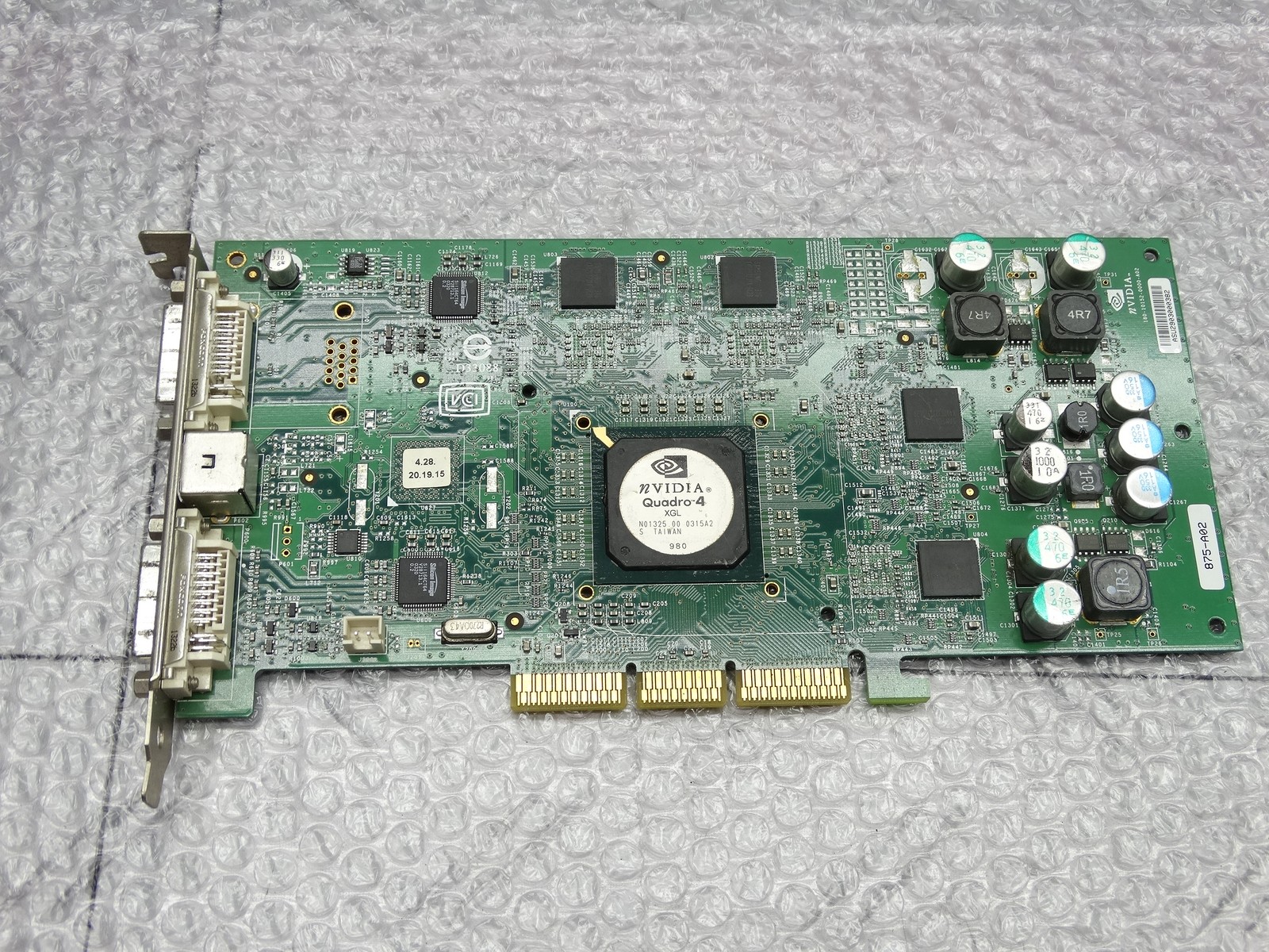 Nvidia QUADRO4 980XGL 128MB IBM FRU 25p6687211