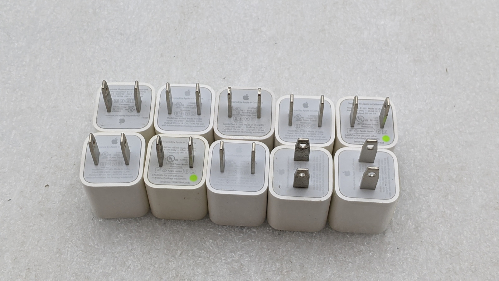 Lot of 10 - OEM Authentic Apple Cube (A1385 A1265) 5W Wall Charger For Free S/H