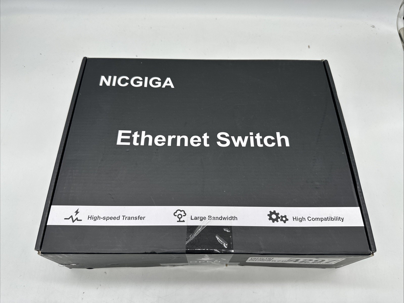NICGIGA S50-0800  8-port 5GbE 8 Port 5G Ethernet Switch Open Box