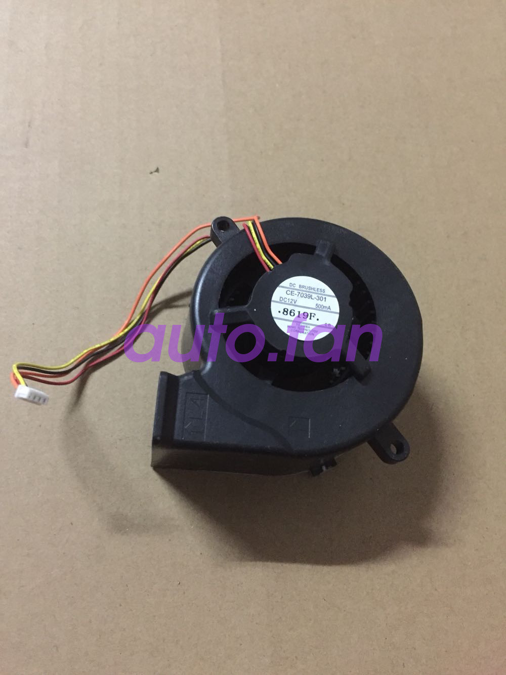 Brand New authentic CB-S04/S04E/X04/W04U04 projector blower CE-7039L-301