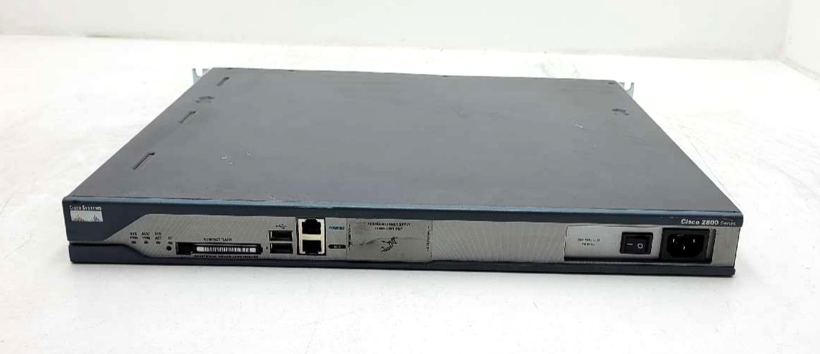 Cisco 2811 2xFE 1xT1 Enterprise Router P/N: CISCO2811 V05 Tested