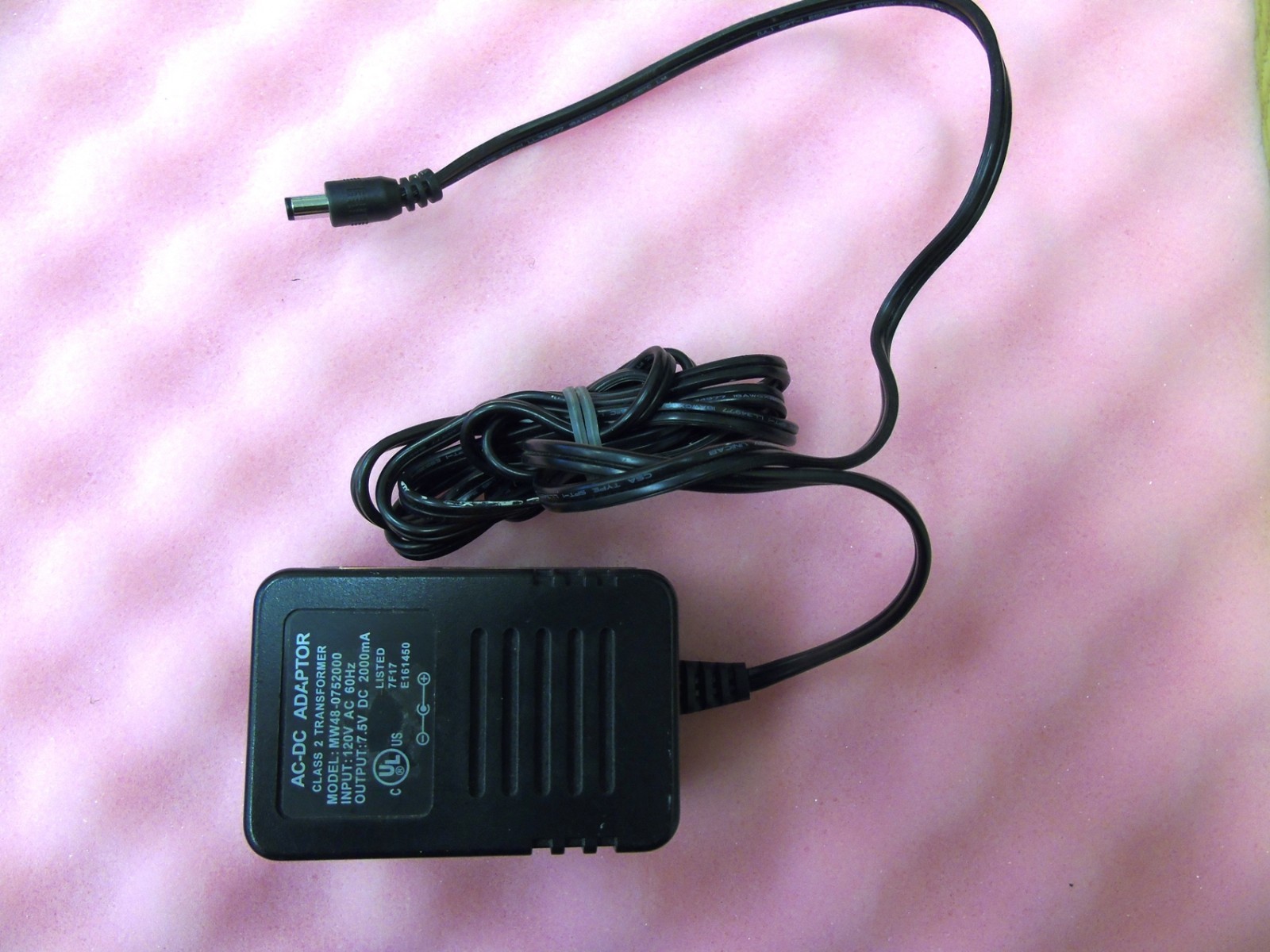 Phoebe OCT16SW- DESKTOP AC-DC Adaptor Class 2 Transformer, MW48-0752000, 7.5V 2A