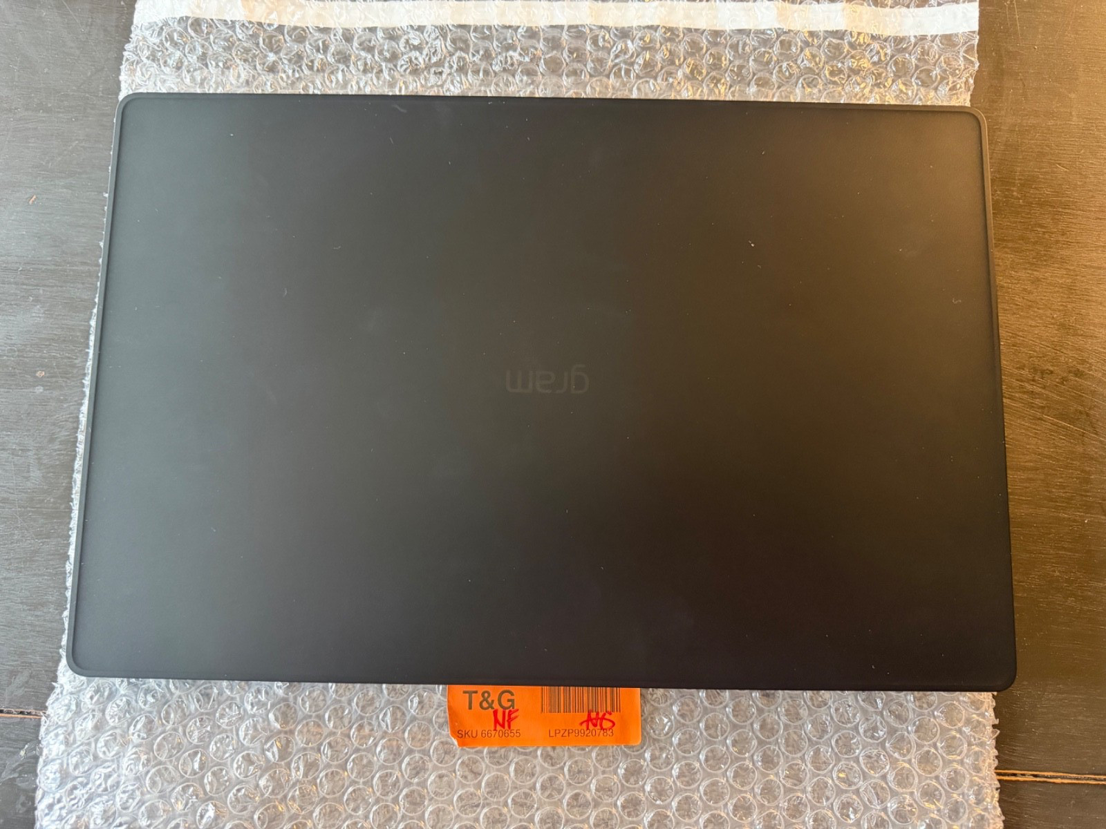LG Gram 15U50U-H.AA56U1 15.6" Core Ultra 5 115U 1.5GHz 32GB RAM 512GB SSD