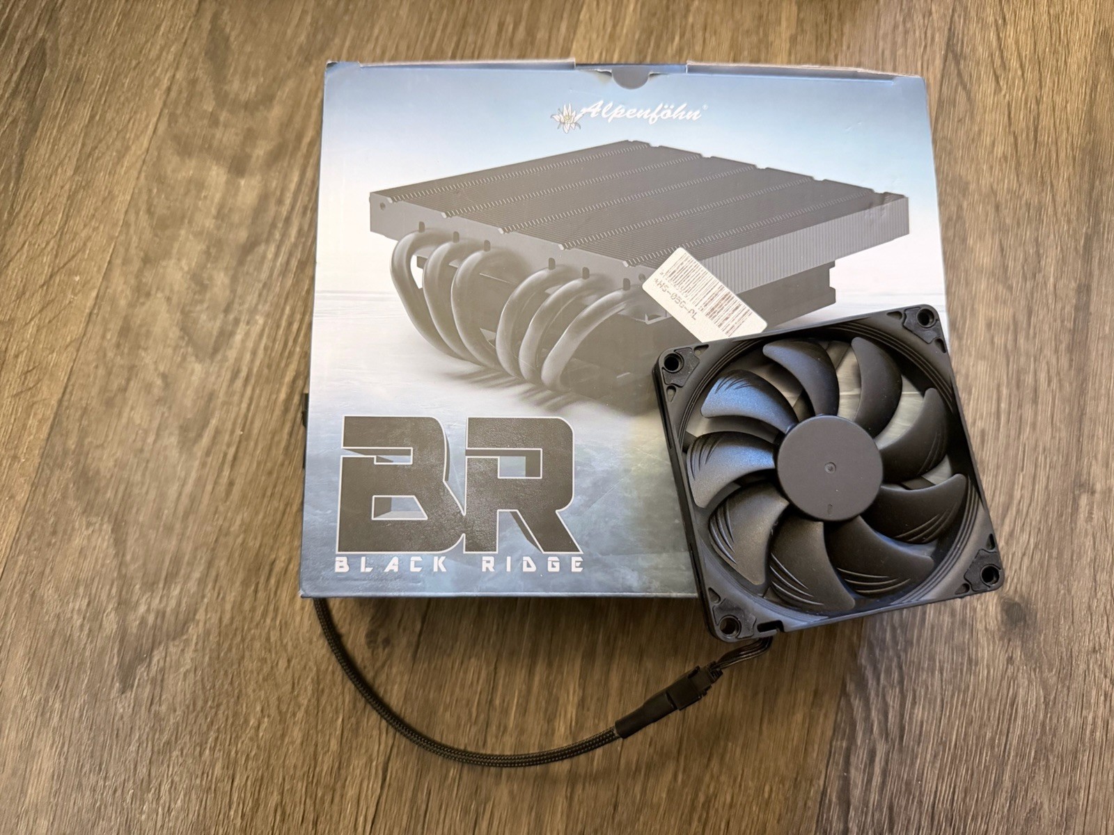Alpenfohn Black Ridge CPU Cooler (Rev B) - With Noctua Chromax Slim Fan