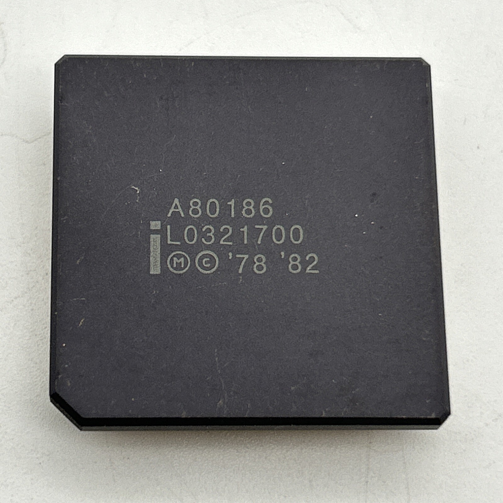 Intel A80186 Gold Ceramic Processor CPU i 80186 Rare Vintage Circa 1978-1982