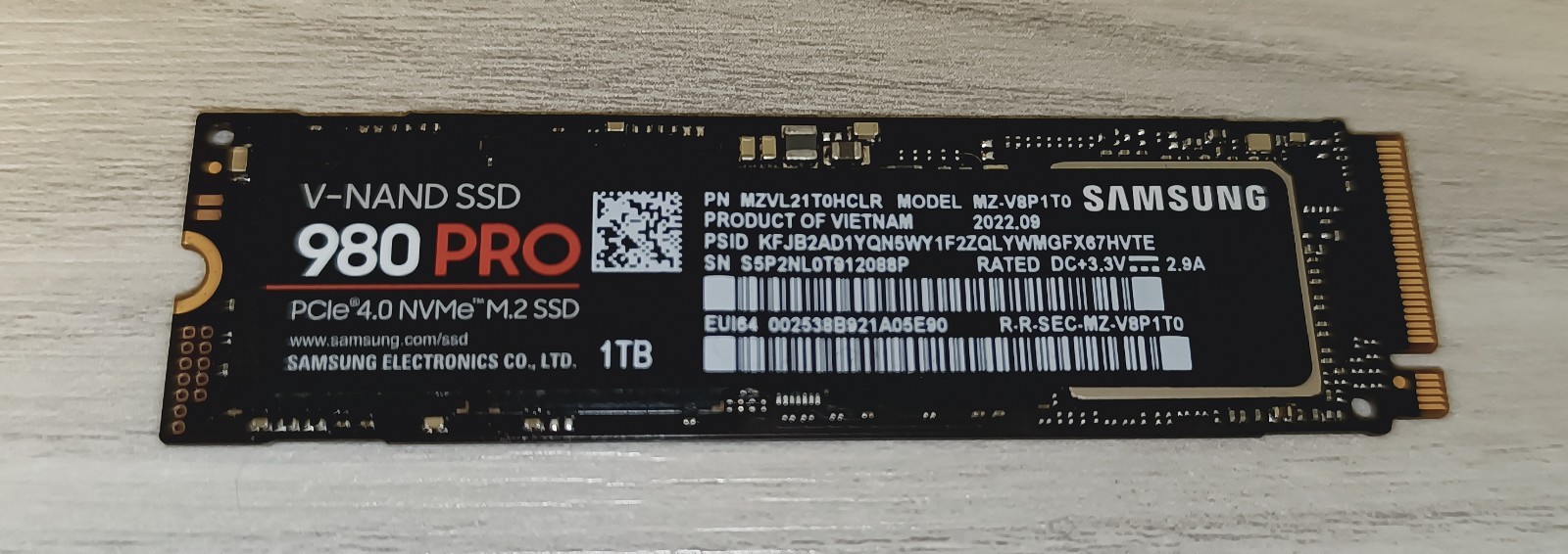 Samsung 980 Pro 1TB NVMe m.2 2280 Gaming SSD 98% life remaining