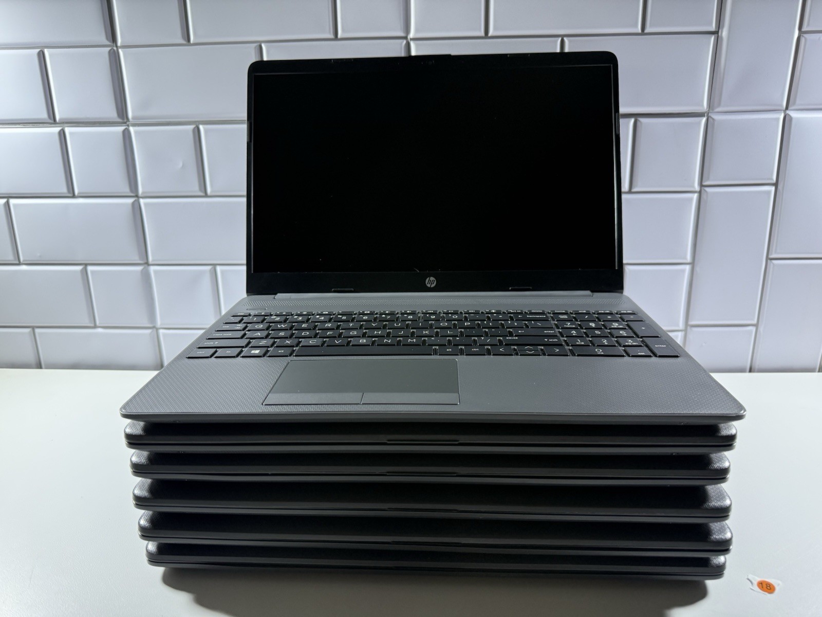 LOT OF 6 HP 255 G8 15.6" AMD Athlon Silver 3050U NO RAM/NO SSD/NO OS
