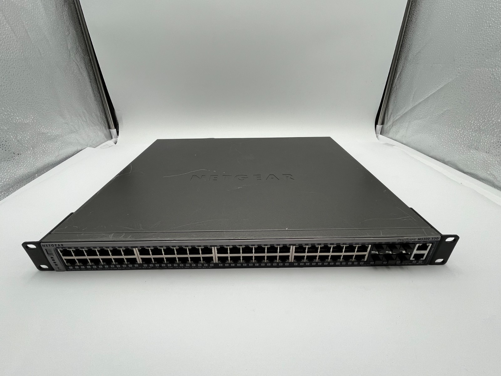 NETGEAR PROSAFE M5300-52G L2 MANAGED SWITCH WITH 10 GIGABIT STACKING