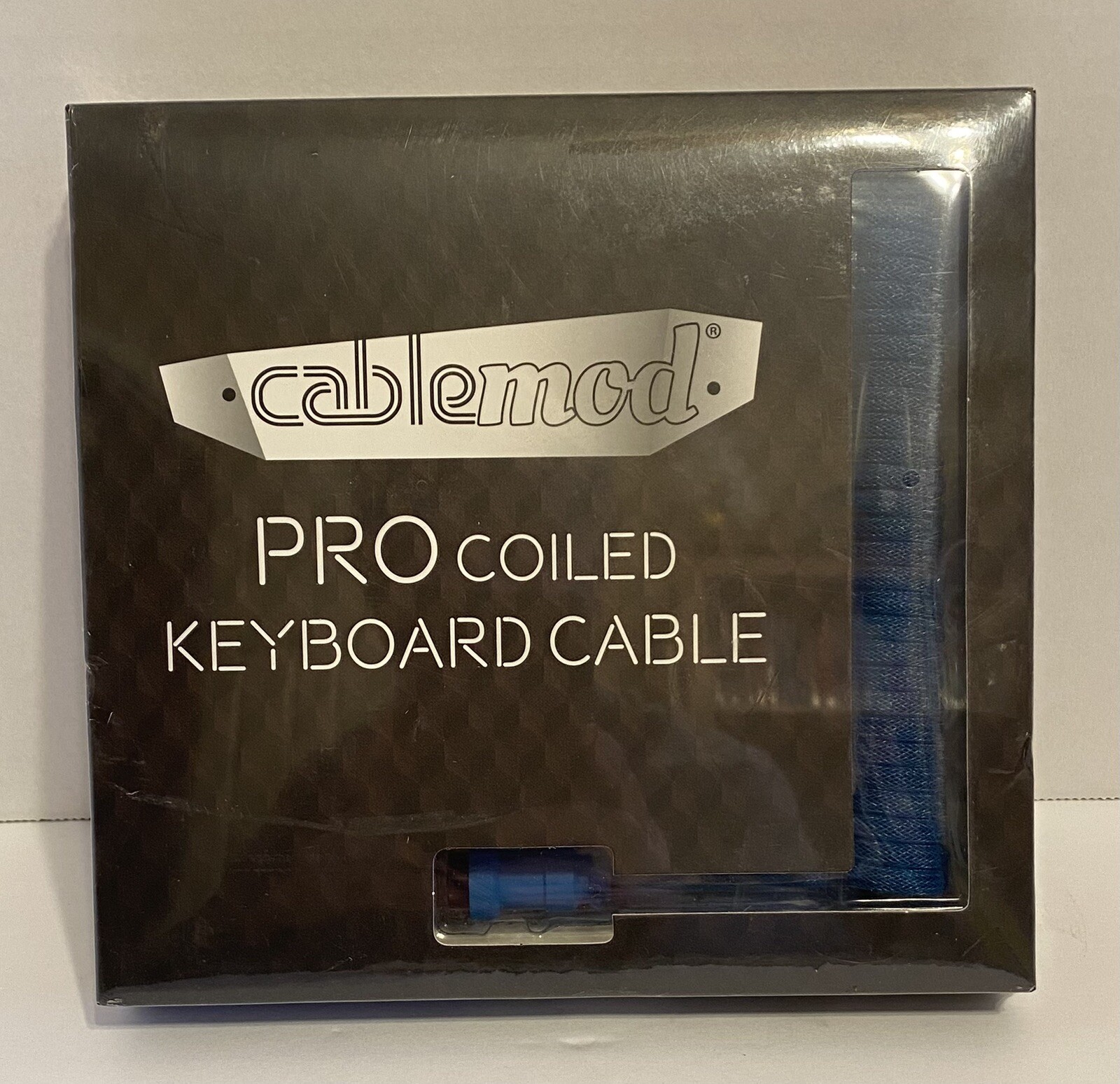 CableMod Pro Coiled Keyboard Cable USB A to USB Type C 150cm - Spectrum Blue New