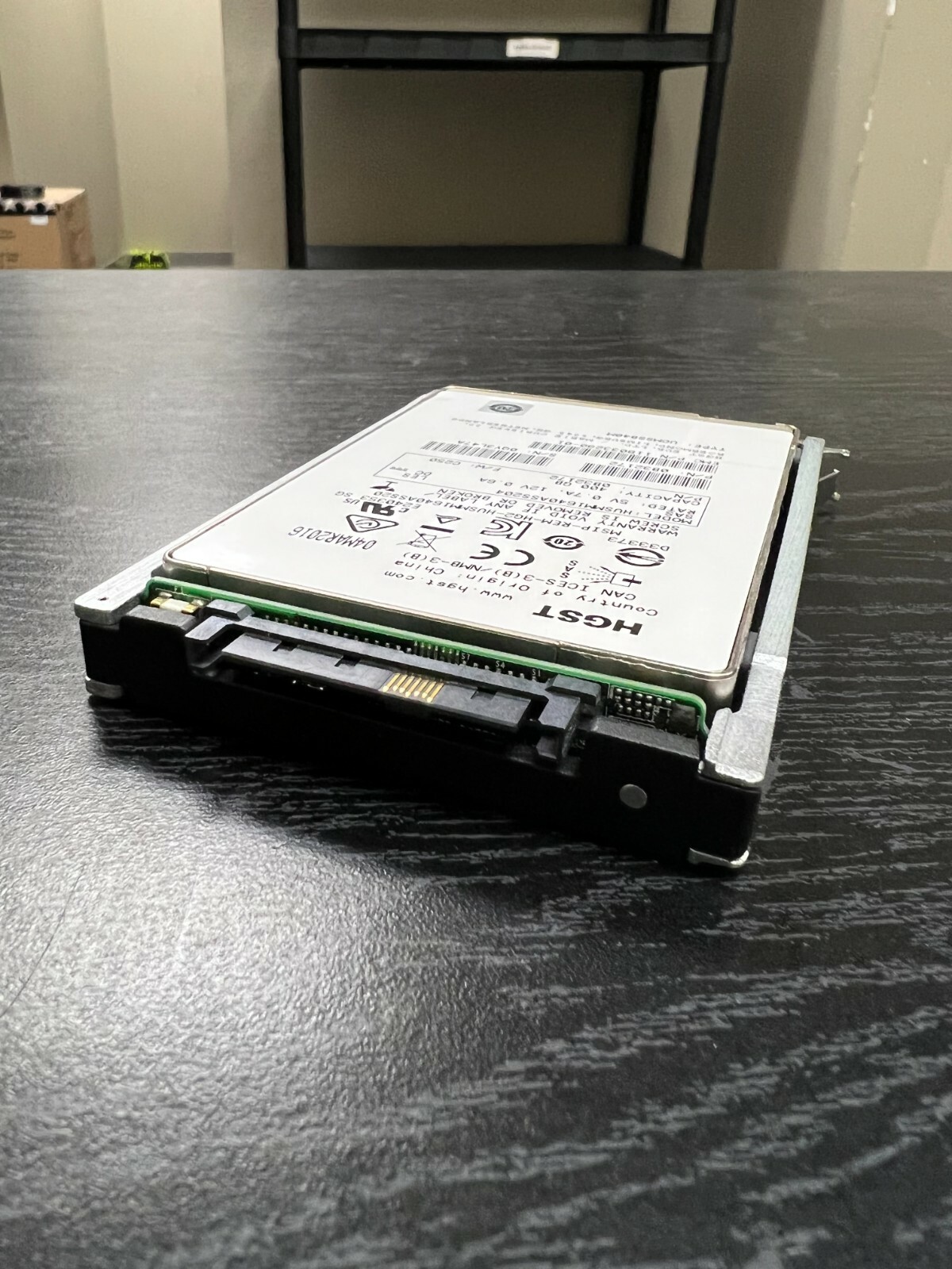 EMC 005051134 400GB 6Gbps 2.5" Flash SAS SSD V4-2S6FX-400 V4-D2S6FX-400