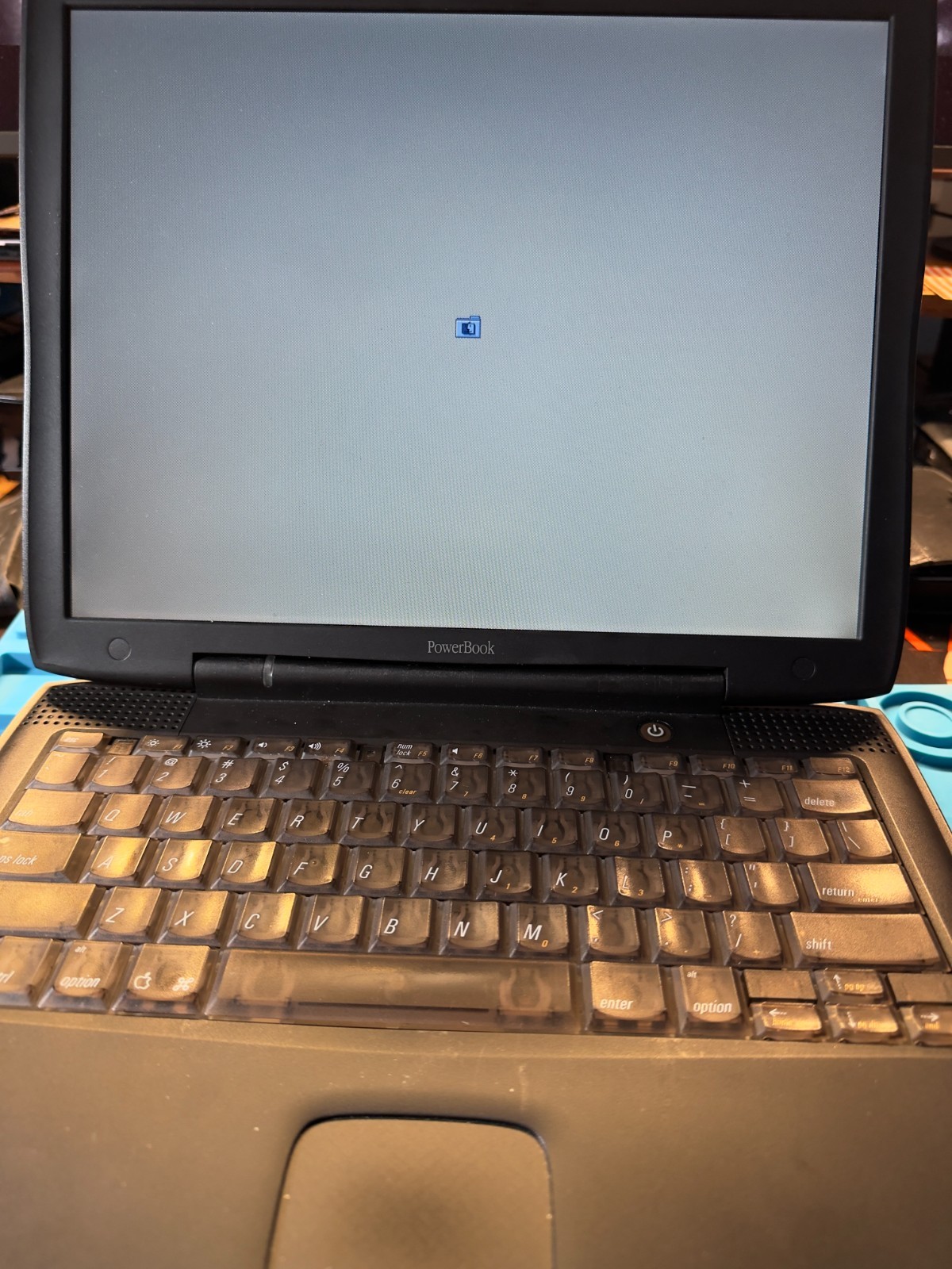 Apple Powerbook G3 with accessories [ PLEASE READ ]