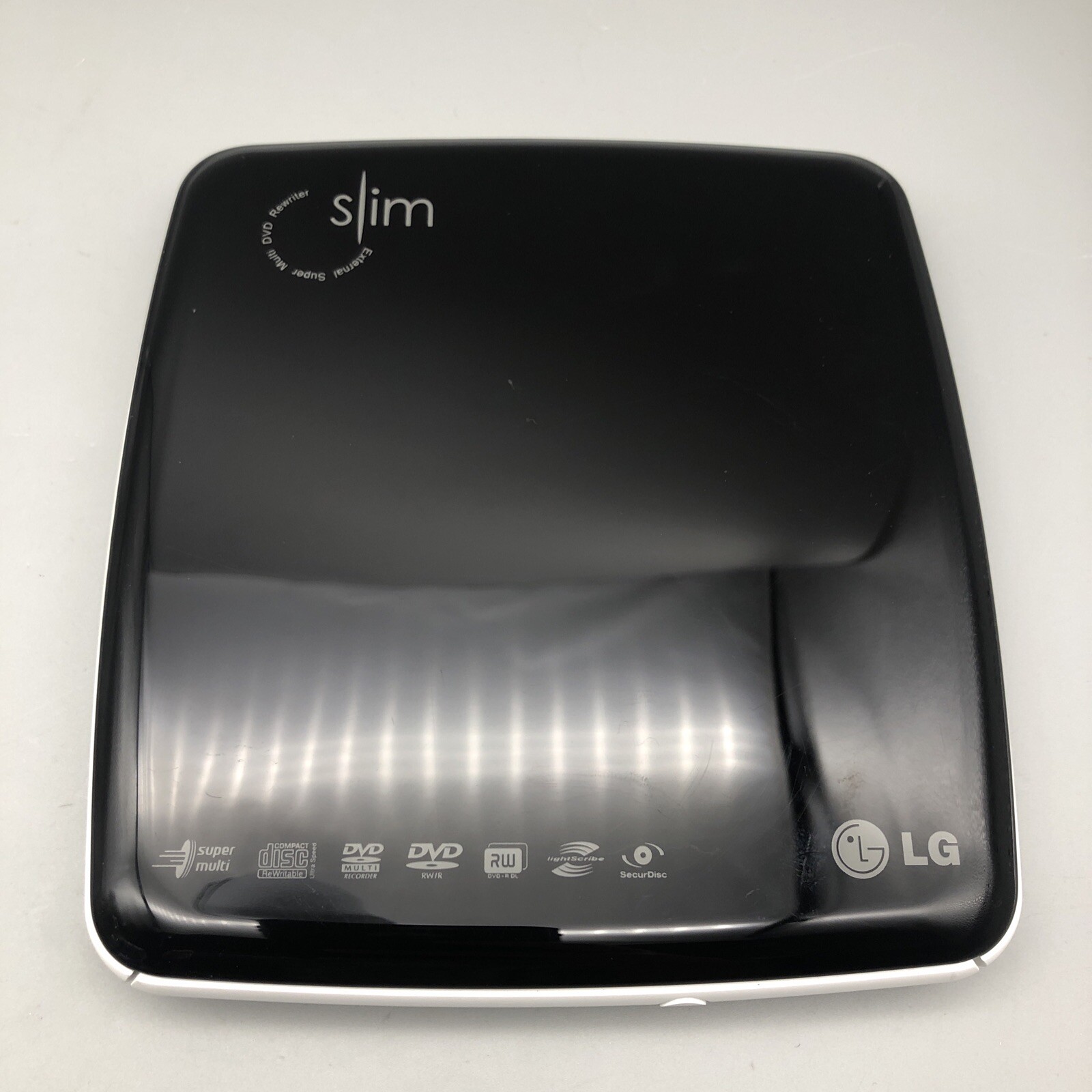 LG GP08LU11 External Super Multi DVD Rewriter Slim Drive UNTESTED W/out adapter