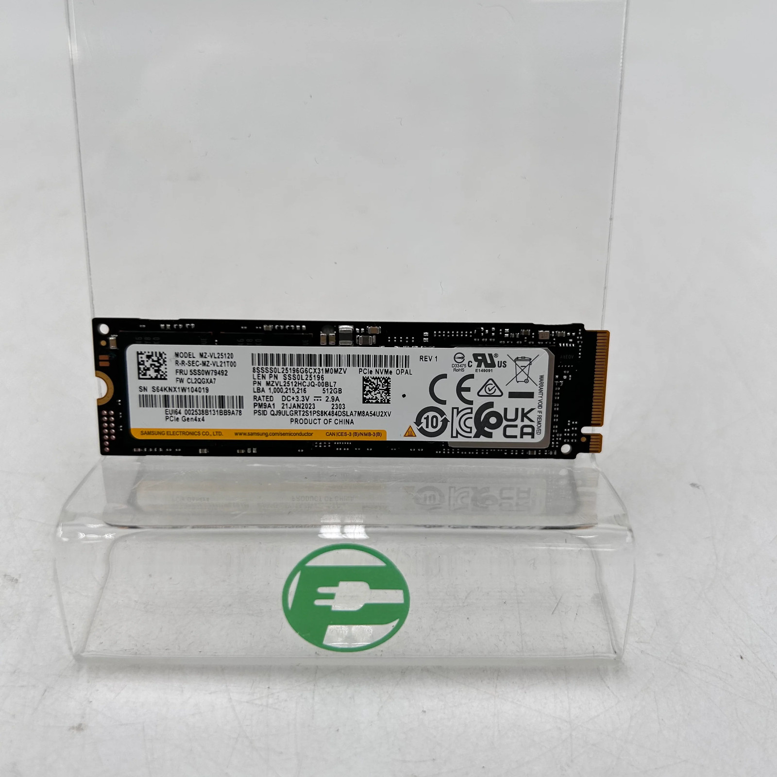 Broken Samsung 2280mm PM9A1 512GB M.2 NVMe Gen 4.0 x 4 SSD MZ-VL25120 Read