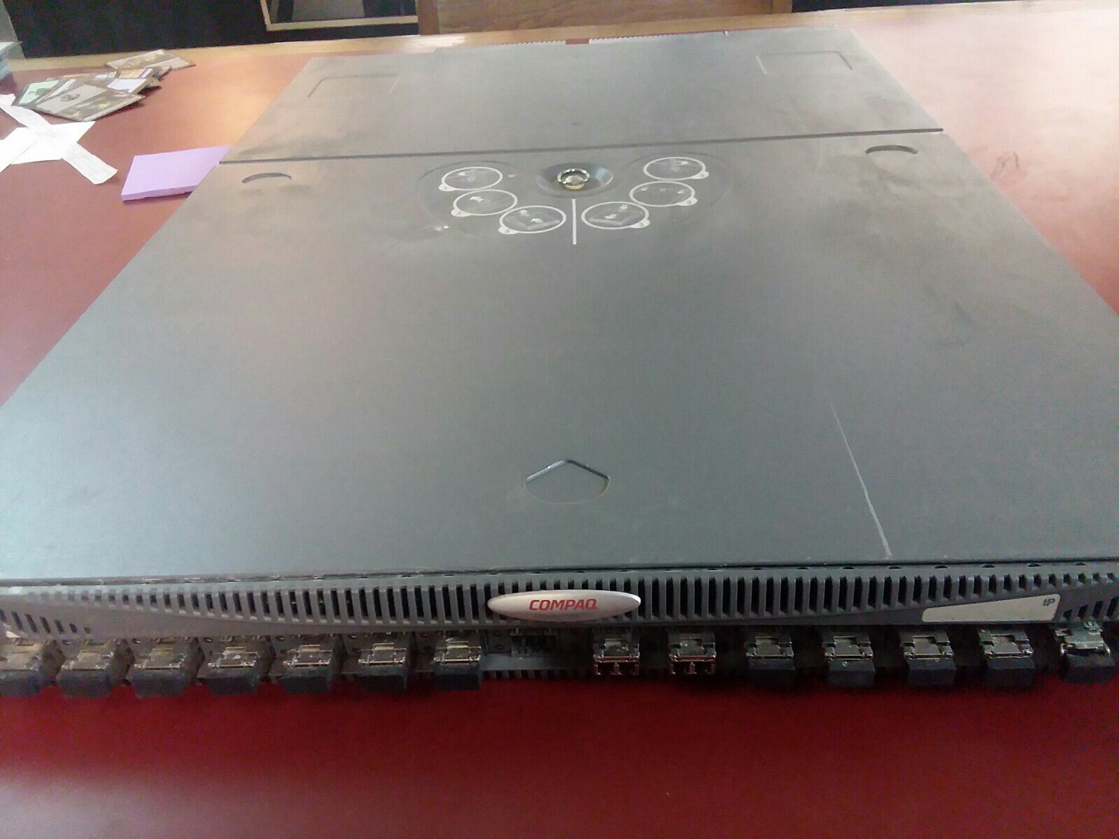 COMPAQ 287055-B21 HP STORAGEWORKS 16 PORT 2GB FIBER CHANNEL SAN SWITCH 2/16 
