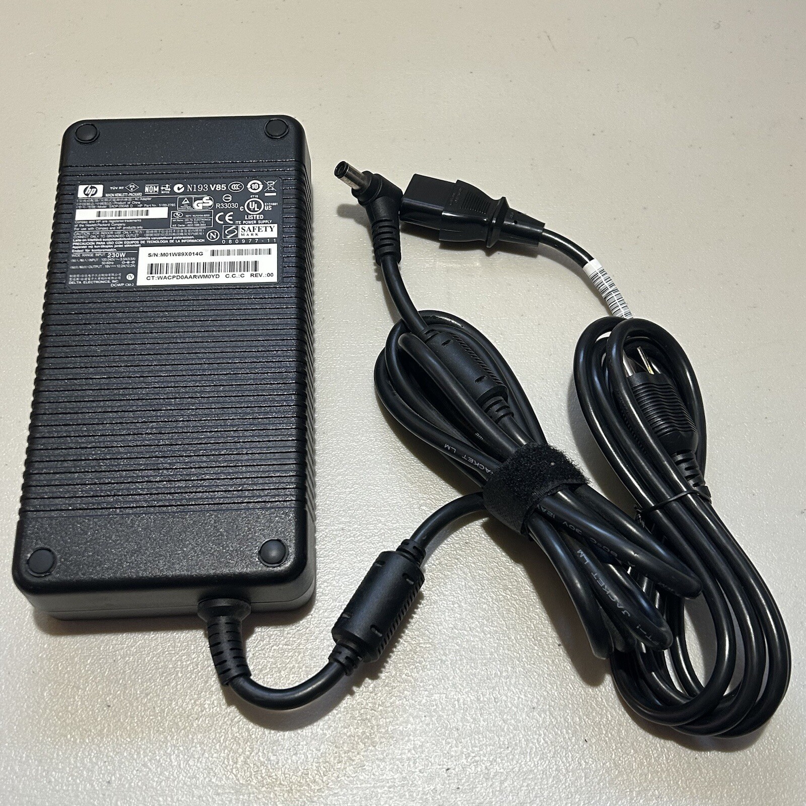 HP AC Adapter Model SADP-230AB P/N: 5189-2785 230W 19V 12.2A