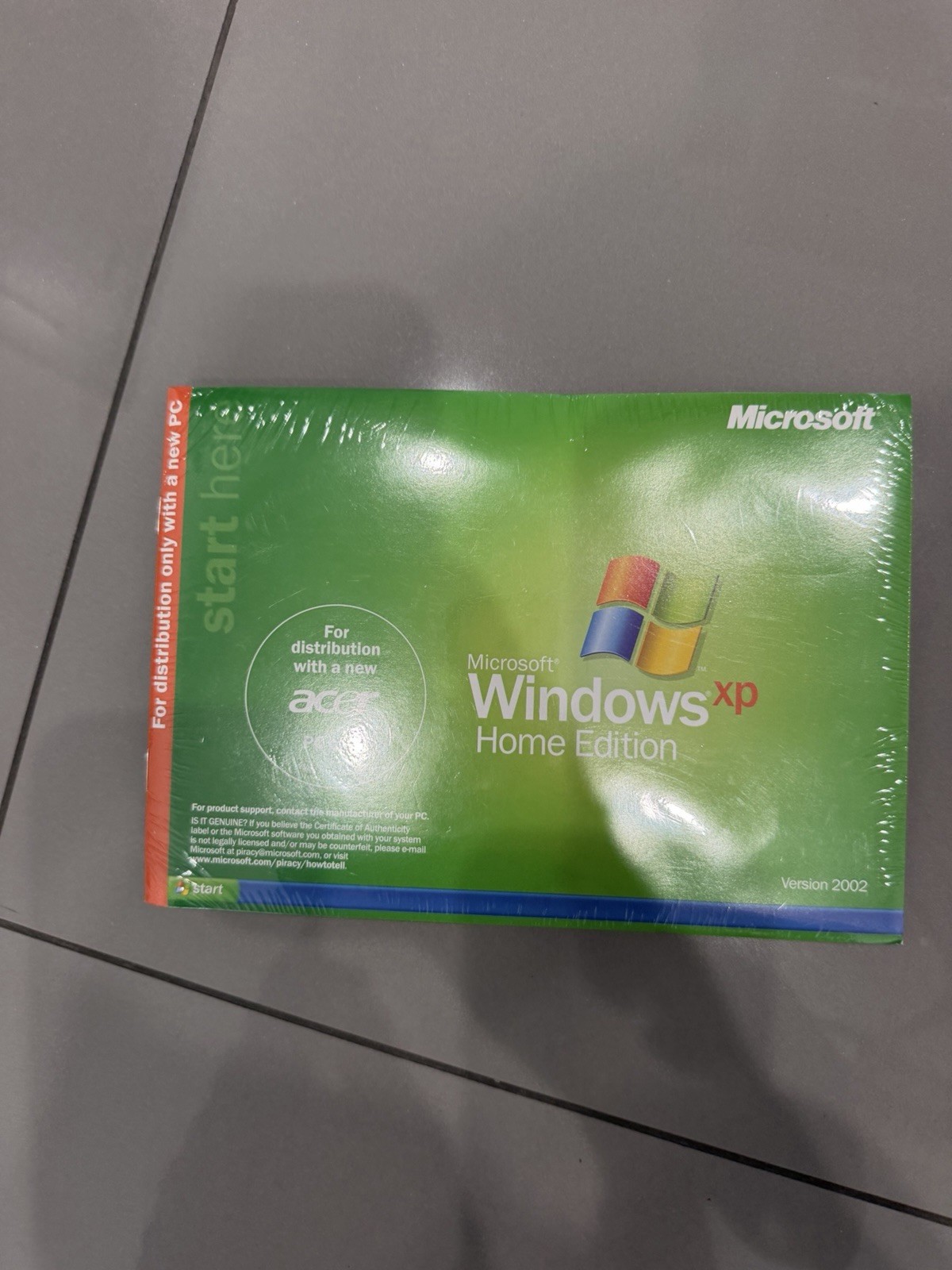 Microsoft Windows XP Home Edition 2002 Brand New Factory Sealed Dist w/new comp