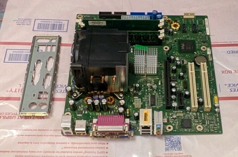Fujitsu Siemens Motherboard D2151-A11 GS 9 ~ w P4 3.0Ghz CPU, 2.0Ghz RAM