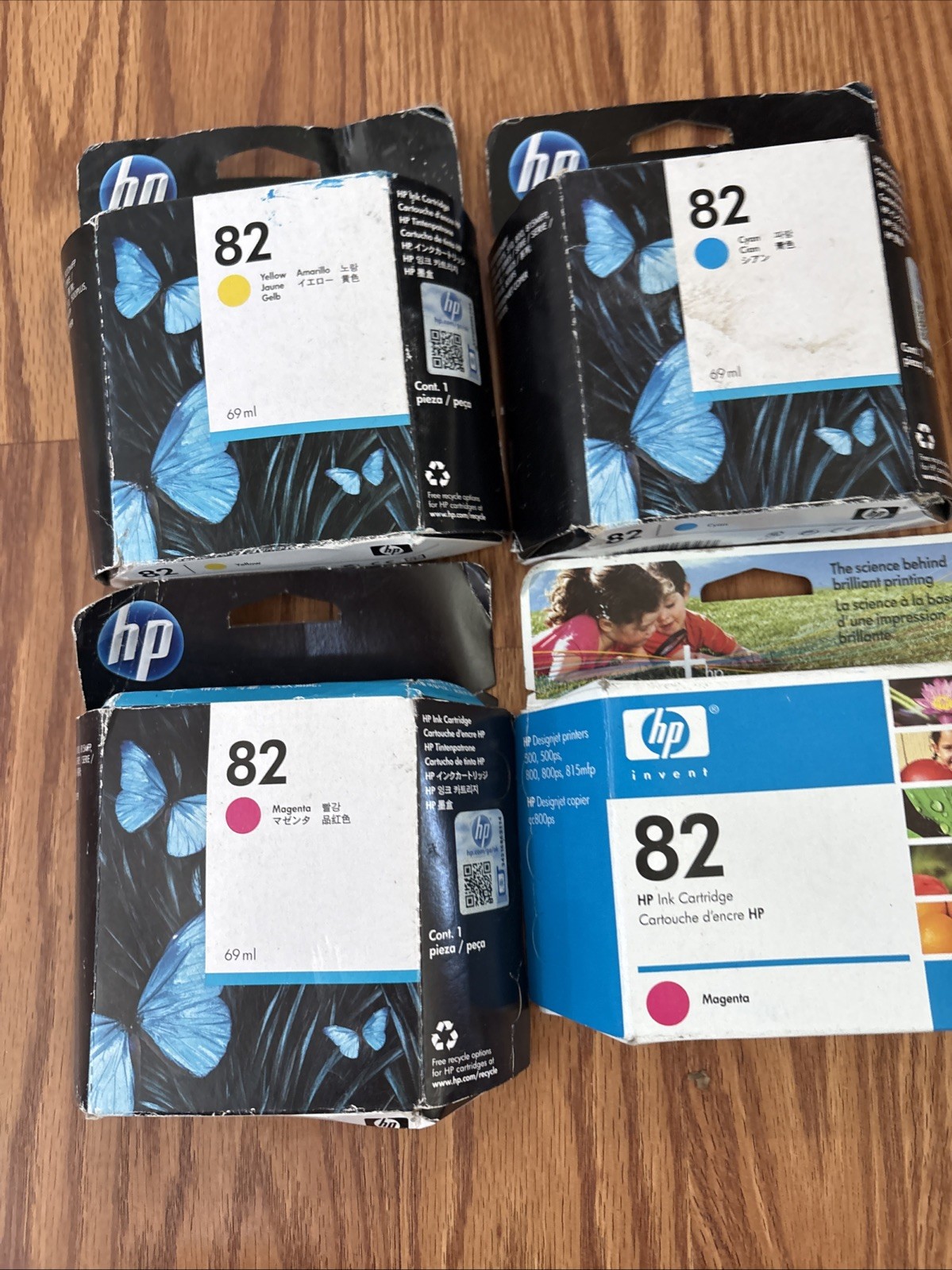 Lot of 4 Genuine HP 10 82 Ink C4911A C4912AC4913A New OEM Exp 2017