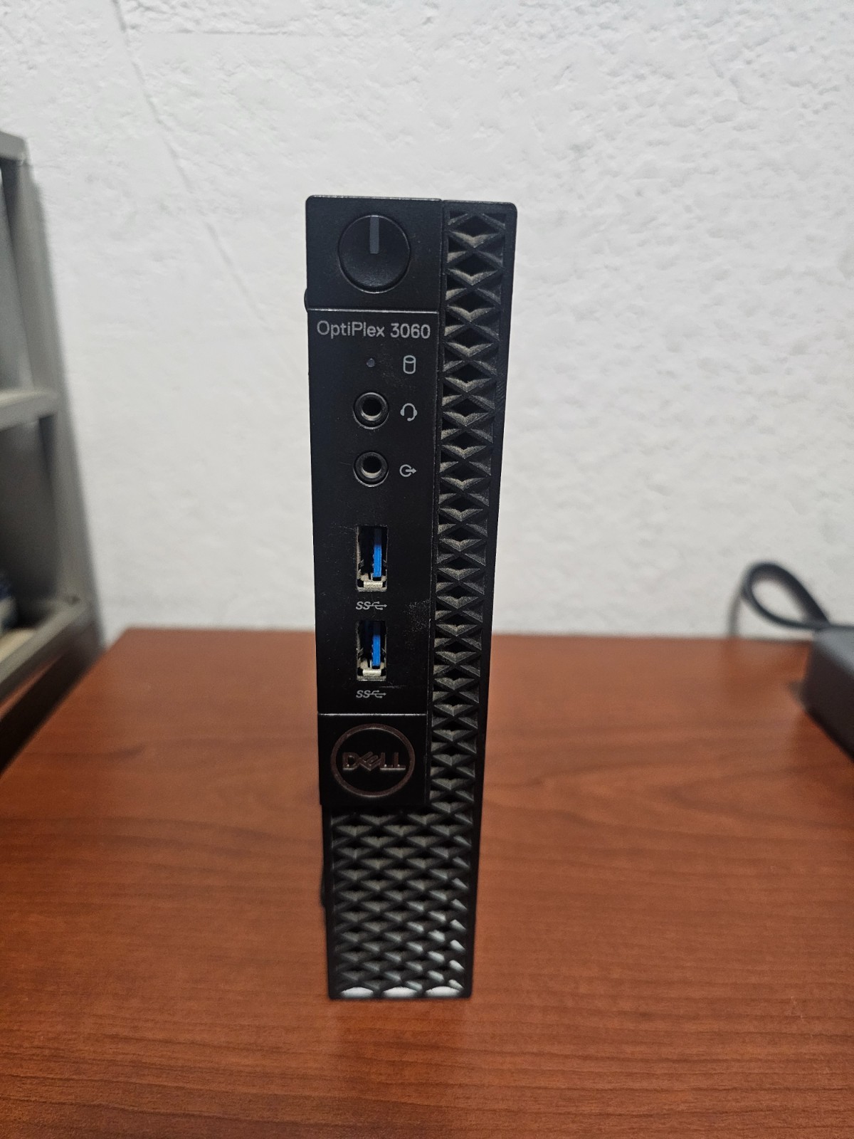 DELL OptiPlex 3060 Micro Desktop Computer (i3-8100T, 8 GB/128 GB NVMe, Win11P)