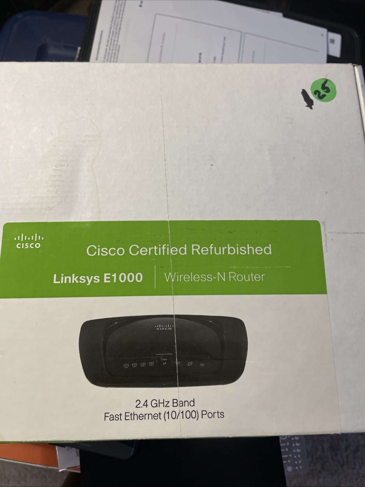 Linksys E1000 300 Mbps 4-Port 10/100 Wireless N Router