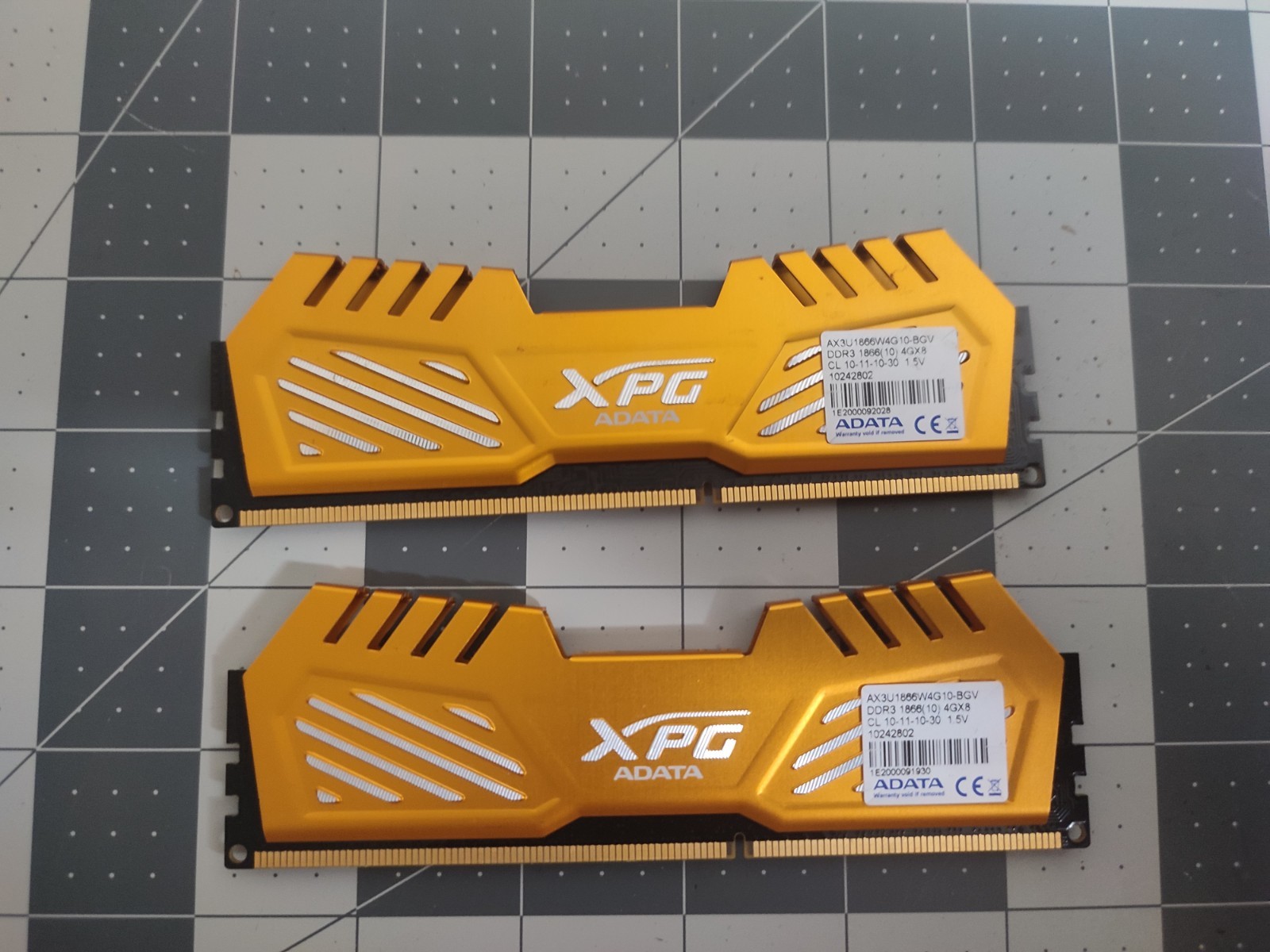 ADATA XPG 8GB (2x4GB) AX3U1866W4G10-BGV DDR3. 