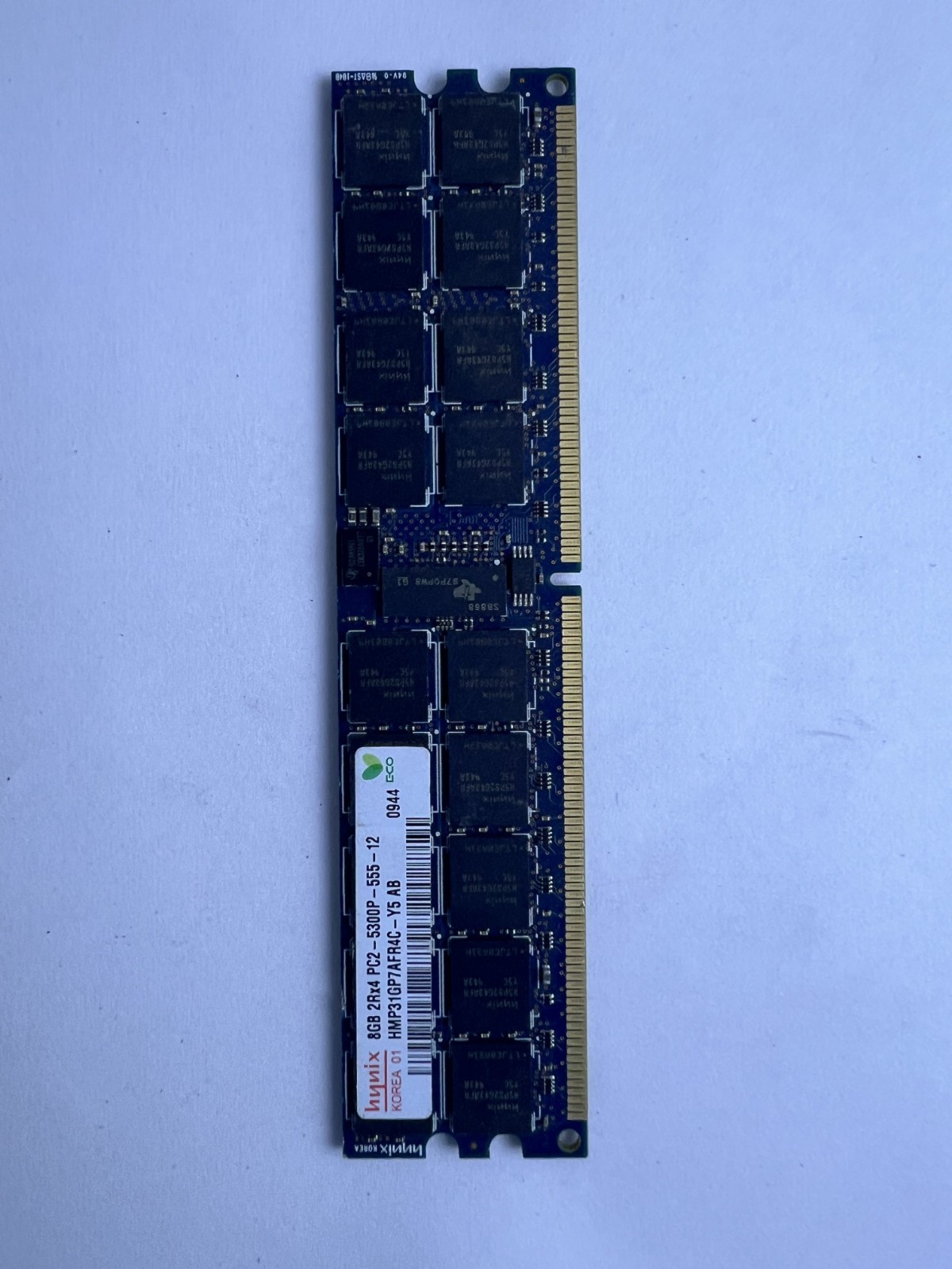 Hynix 8GB DDR2 2Rx4 PC2-5300P 677MHz 240-pin DIMM HMP31GP7AFR4C-Y5 Server Memory