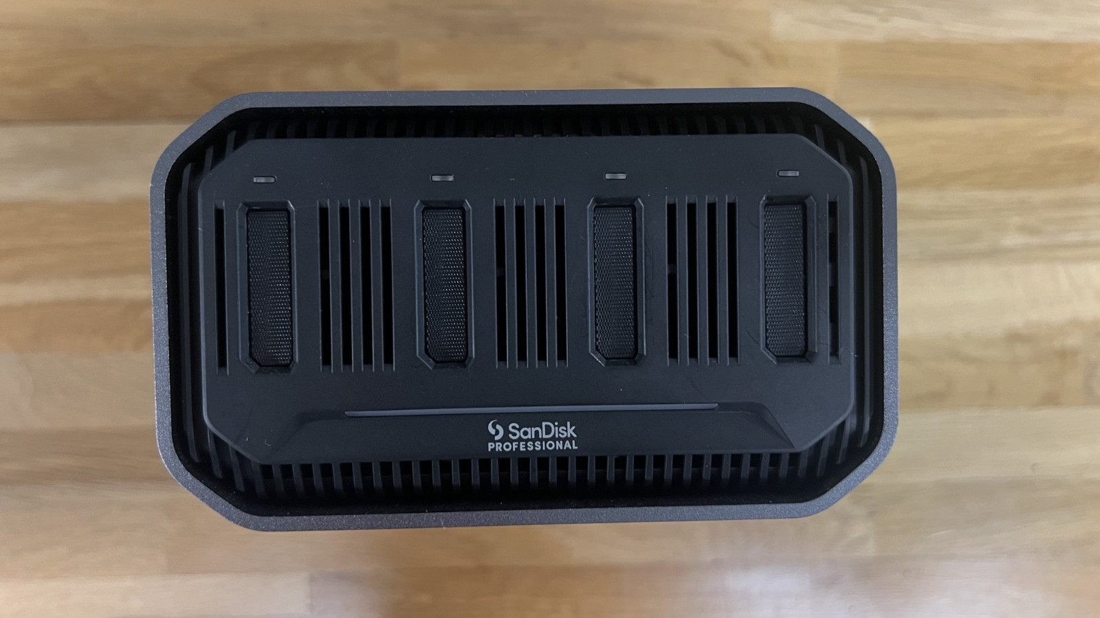 SanDisk PRO-BLADE STATION SSD Desktop Enclosure, Diskless (used)
