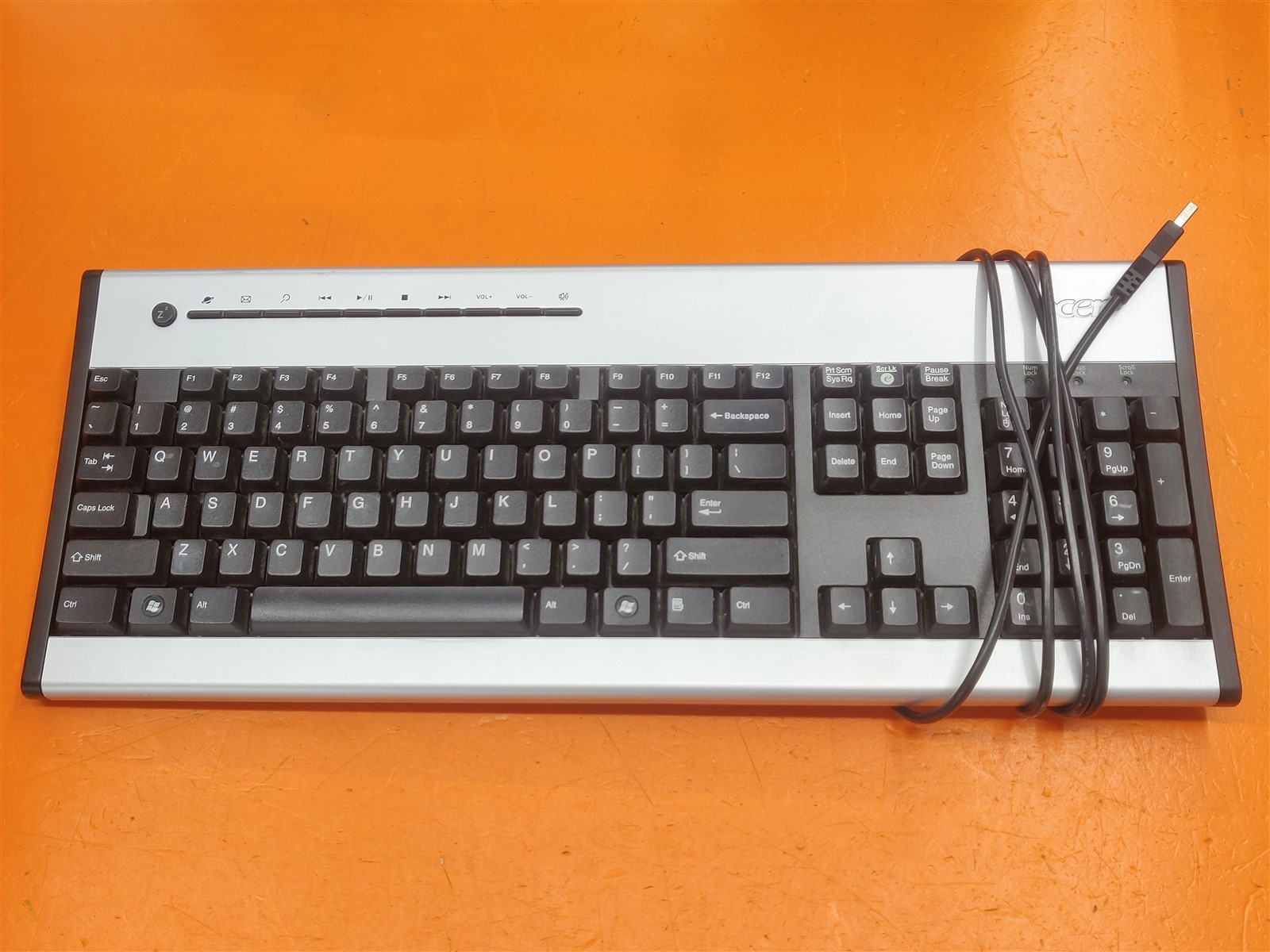 ⭐️⭐️⭐️⭐️⭐️ Acer KU-0355 Wired USB Multimedia Desktop PC Keyboard Black/Silver