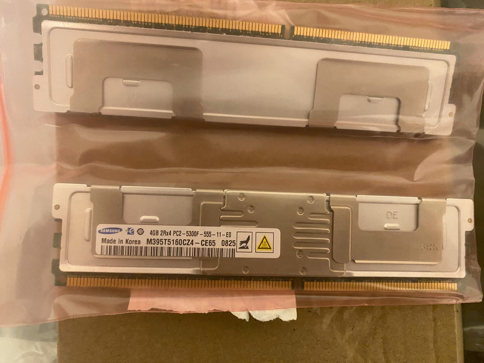 Samsung 4GB PC2-5300F DDR2-667 2RX4 ECC