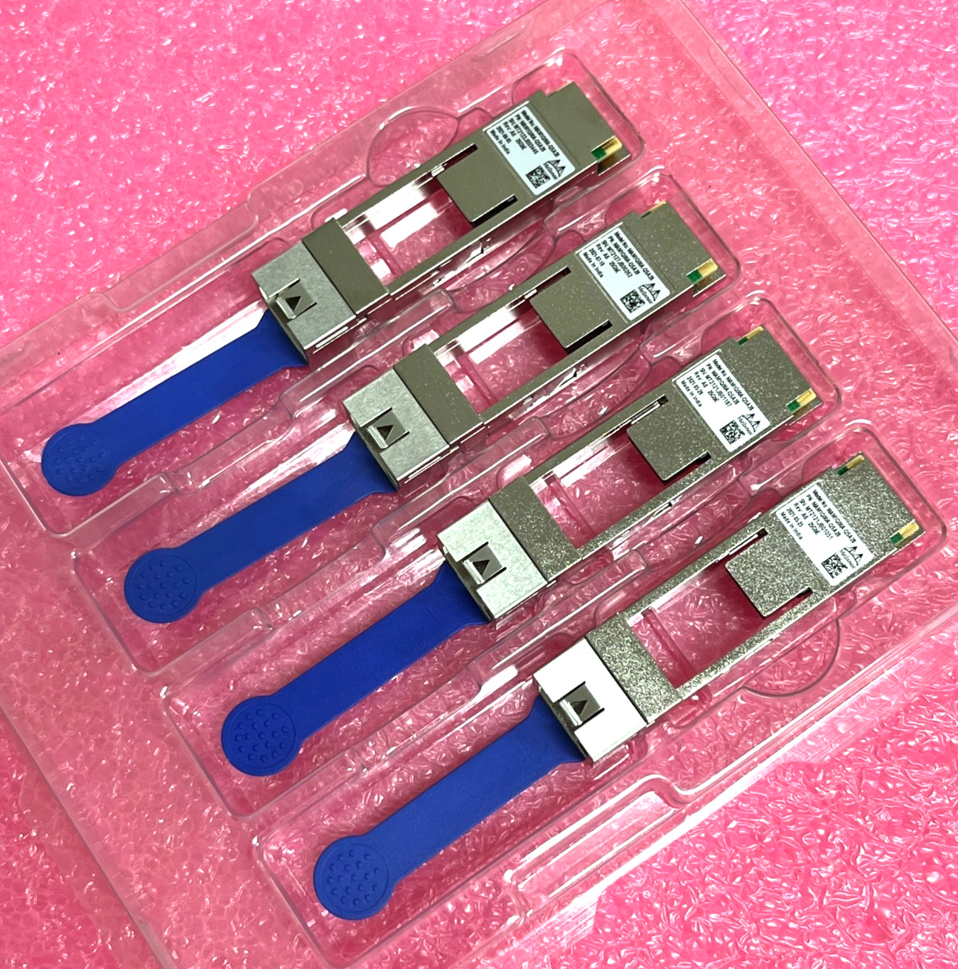 Lot of 4 Mellanox QSA28 Adapter MAM1Q00A-QSA28 QSFP28 to SFP28/100GbE to 25GbE