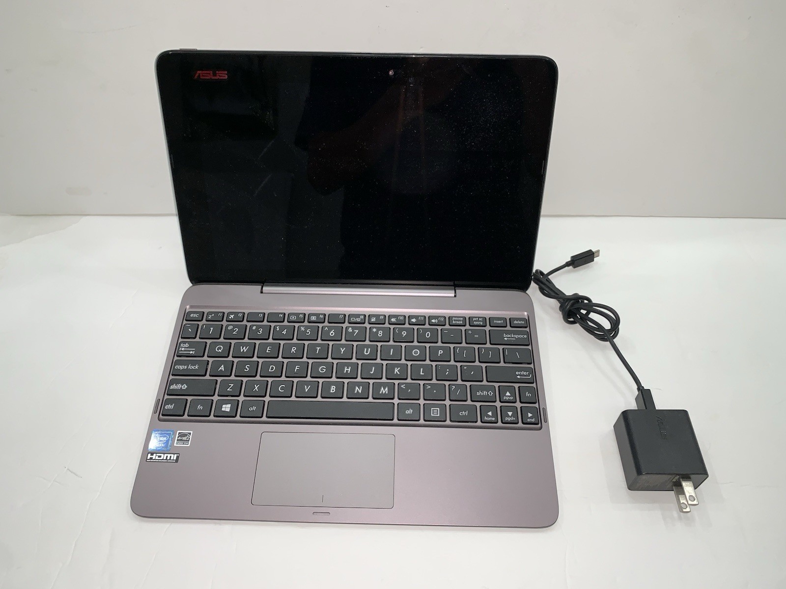 ASUS Transformer Book T100HA Intel Atom Quad Core 1.44GHz 4gb RAM 64gb SDD Win10