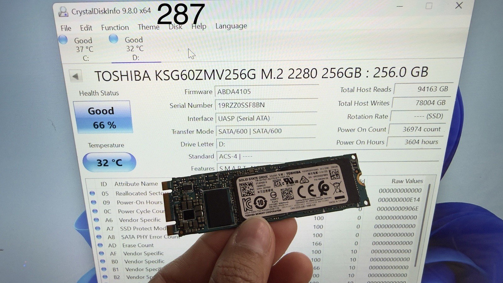 Toshiba 256GB  KSG60ZMV256G M.2 SSD SATA III 6Gb/s 2280